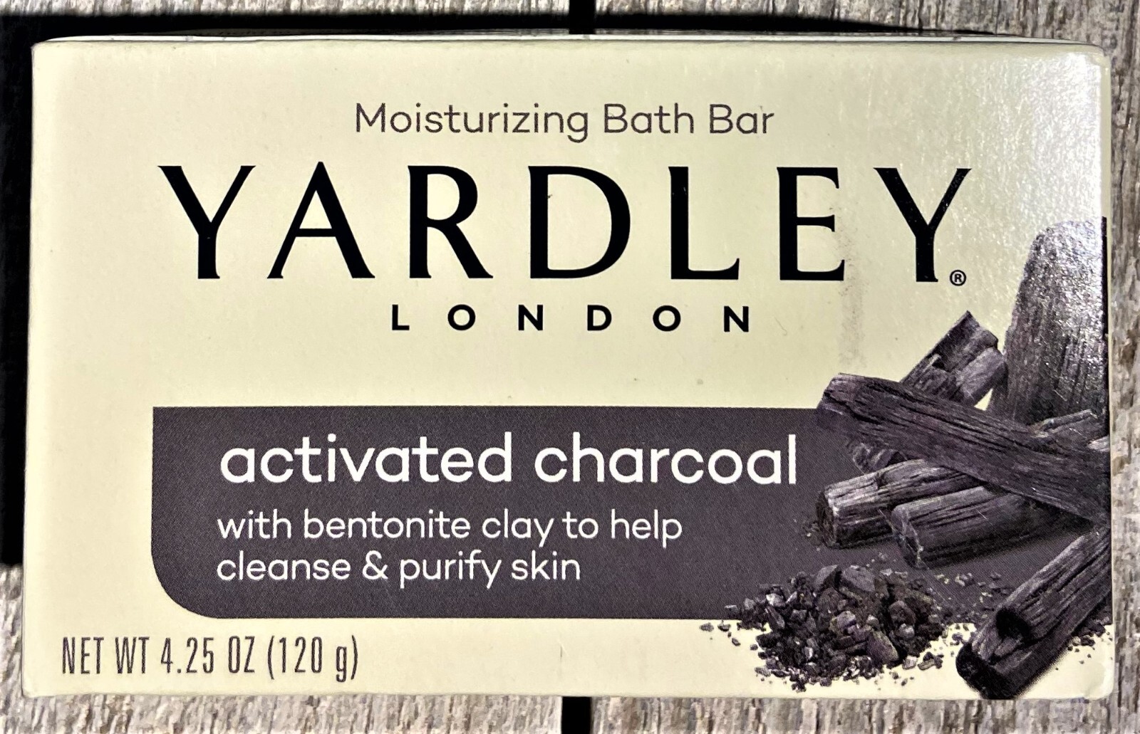 Yardley London Activated Charcoal W/ Clay Moisturizing Bar Soap – New 4.25 oz