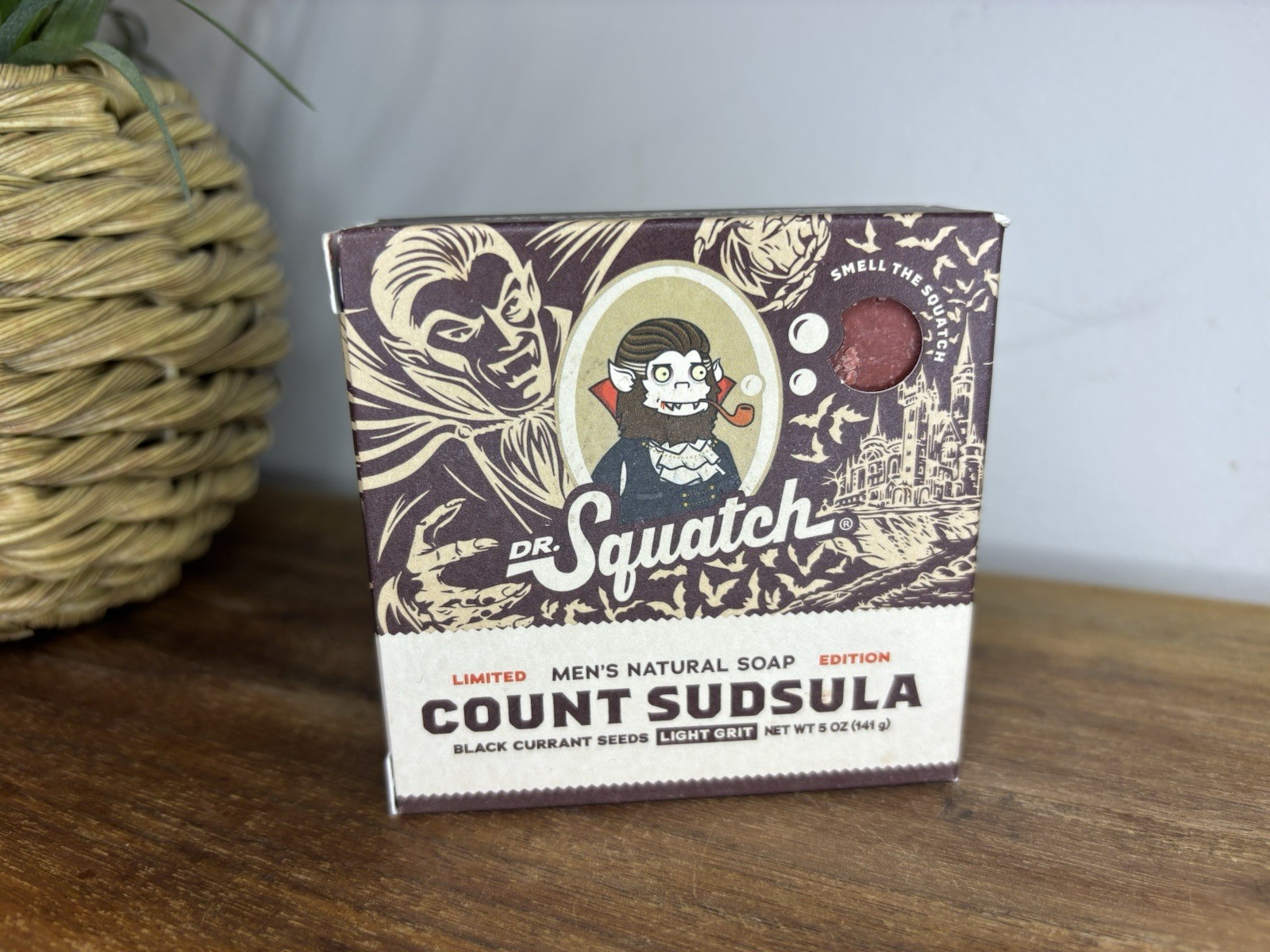 Dr. Squatch Men’s Natural Soap Limited Edition Count Sudsula 5 oz Bar Light Grit