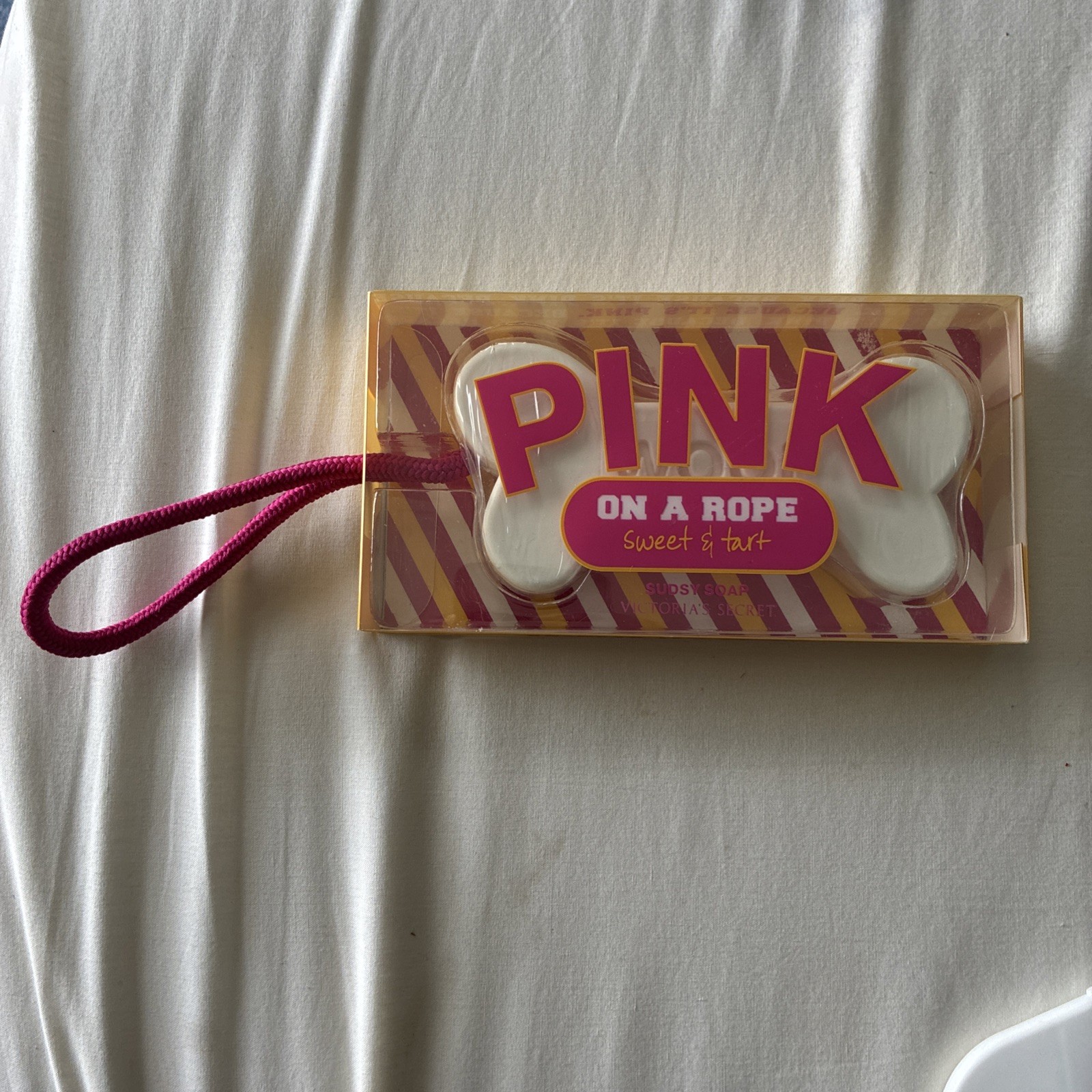 Victoria’s Secret PINK Dog Bone Soap On A Rope FRUITY & BRIGHT New Vintage
