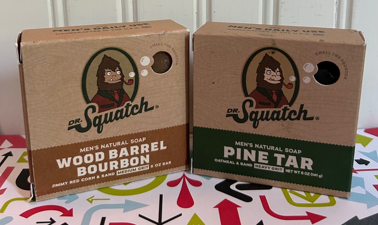 2 DR SQUATCH MEN’S BAR SOAP Wood Barrel Bourbon & Pine Tar 5 oz each