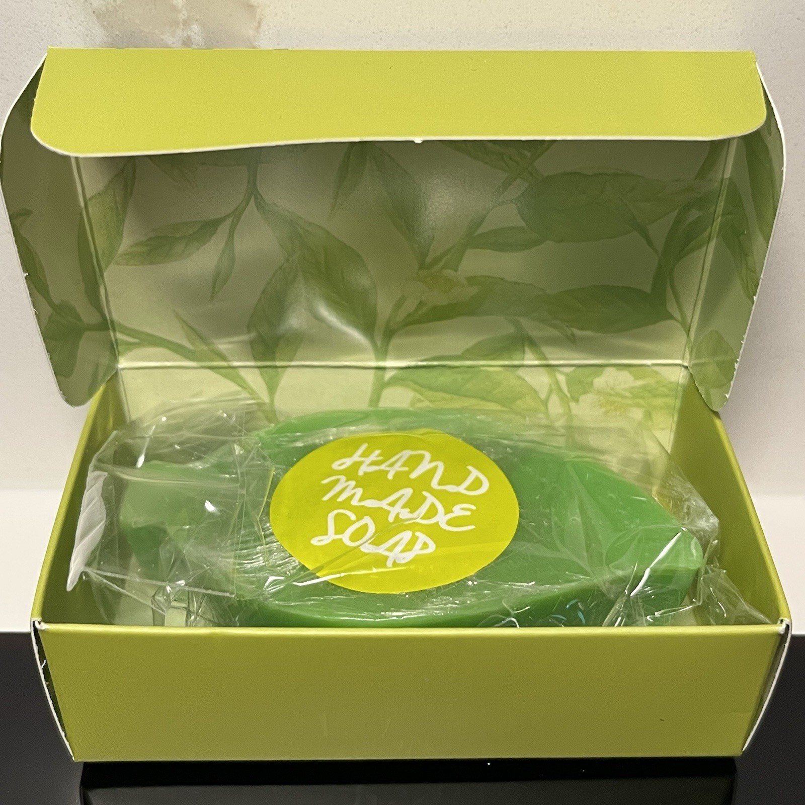 New Choui Fong Green Tea Handmade Bar Soap 70g Cleansing And Softening Moisture