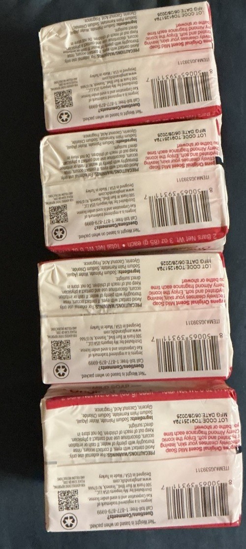 Jergens Cherry Almond Mild Soap Original Scent – 8 Bars (4x 2 Pack) – 3 Oz Each