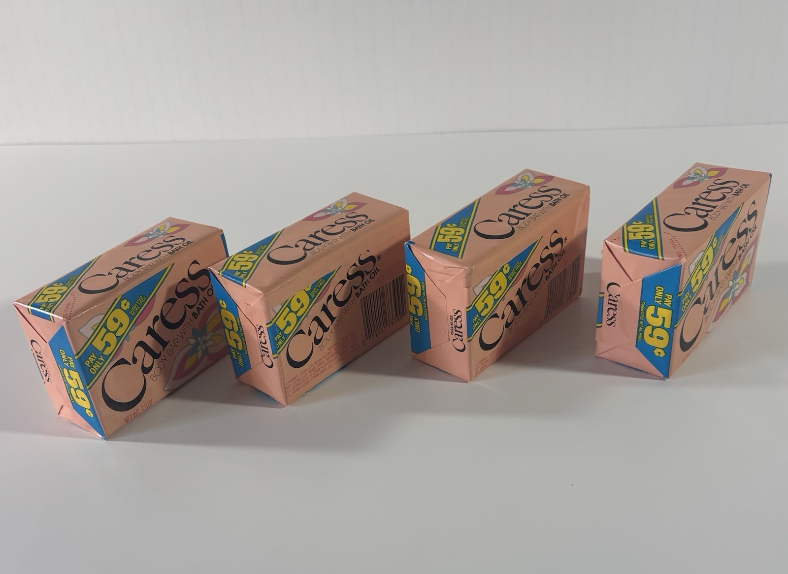 Lot of 4 VTG Sealed Old Stock Peach Caress body bar With bath oil 3.5oz Bar Soap
