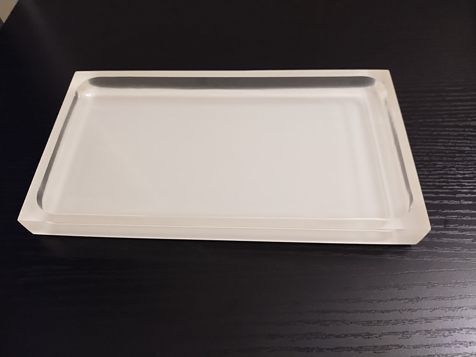 Cubix Spa Amenity Tray, Resin, White/Colorless 8.75 In X 4.75 In. New