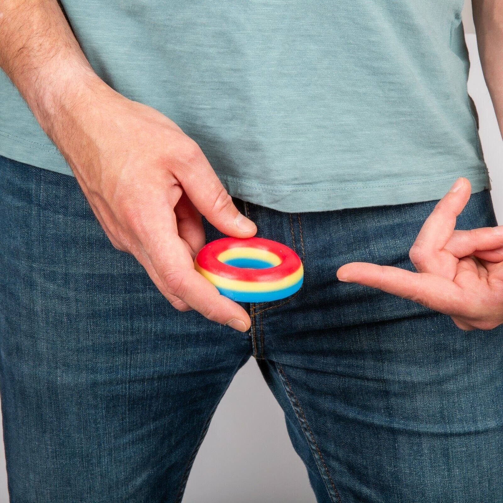RAINBOW Weener Cleaner Soap Willy Weiner – Joke Gag Gift Party Adult Shower Toy