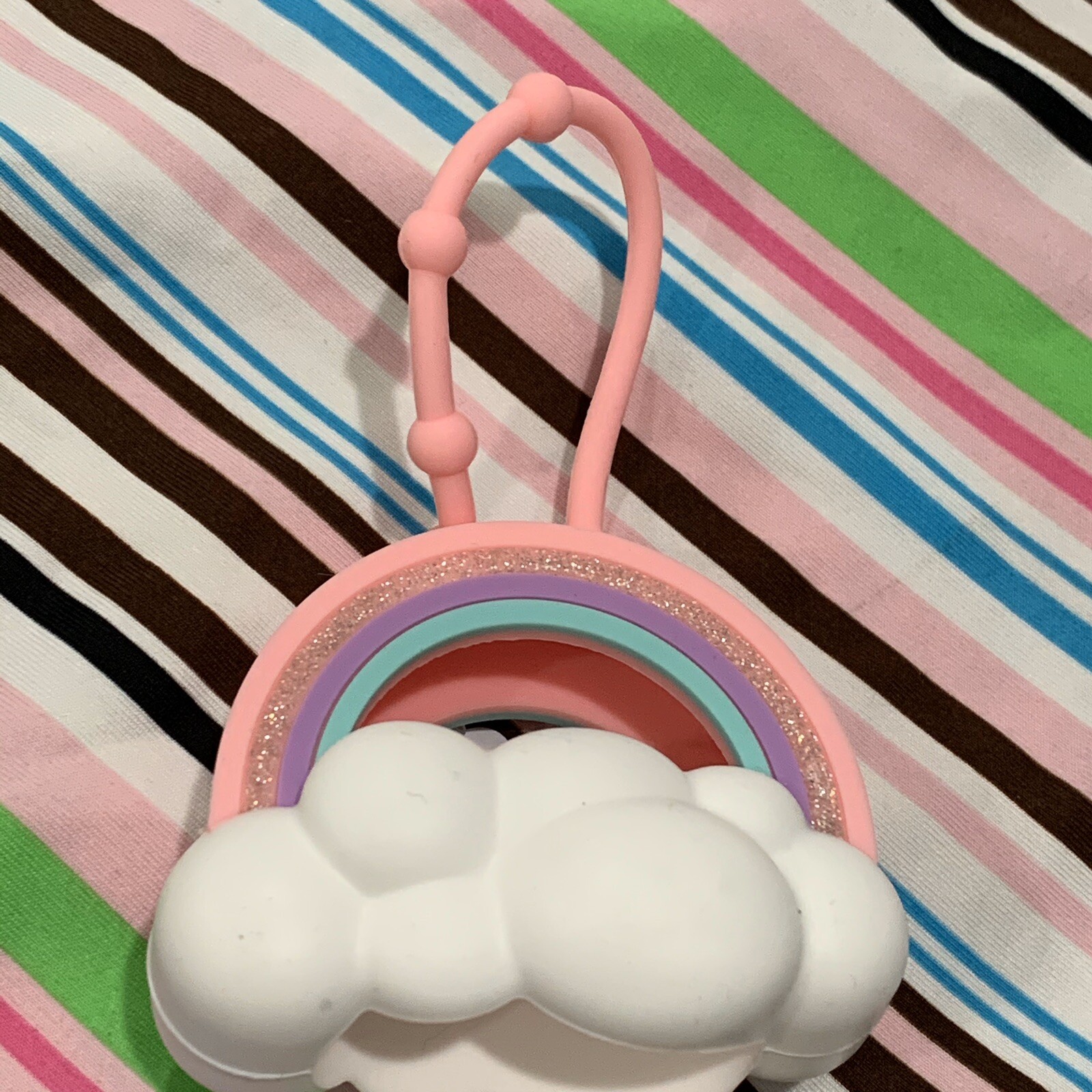 Rainbow/Clouds Pocket Gel Holder from Bath And Body. FAST SHIPPING!