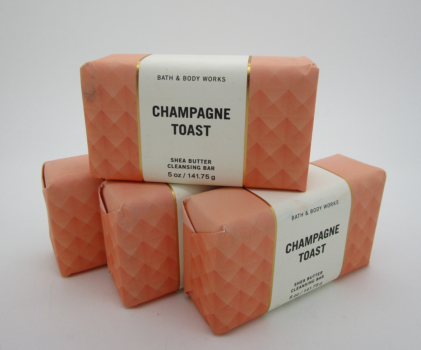 BATH & BODY WORKS Shea Butter Cleansing Bar CHAMPAGNE TOAST – LOT OF 4