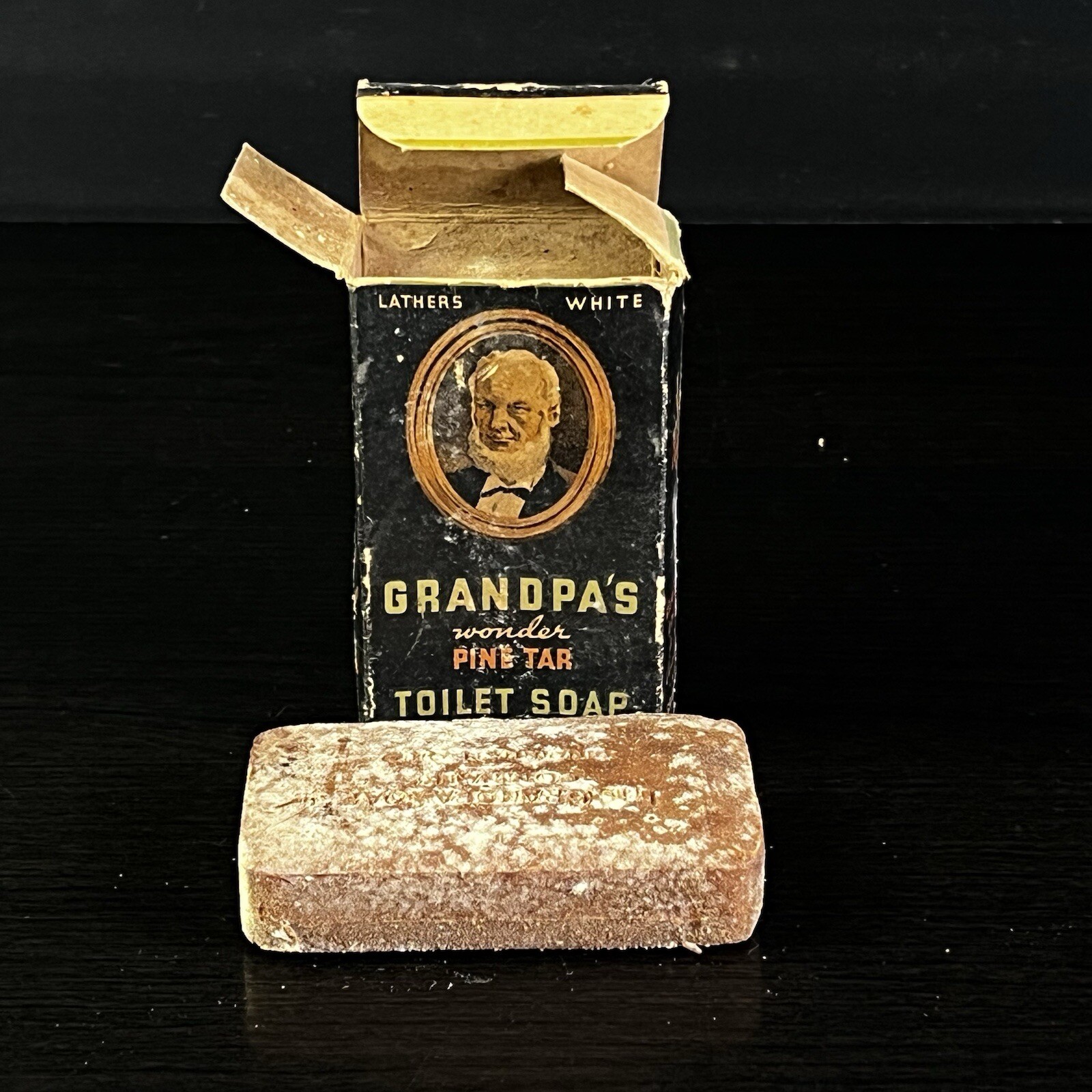 Antique Grandpa’s Wonder Pine Tar Toilet Soap New Cincinnati Ohio General Store