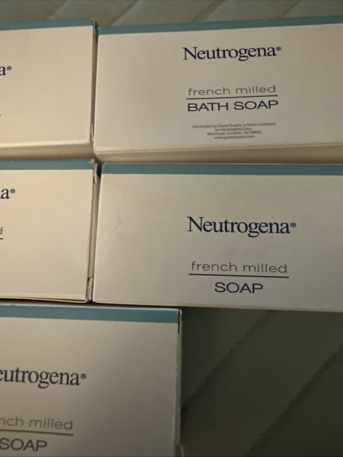 Lot of 5 Brand New NEUTROGENA French Milled BATH .8oz Soap Boxed Fresh