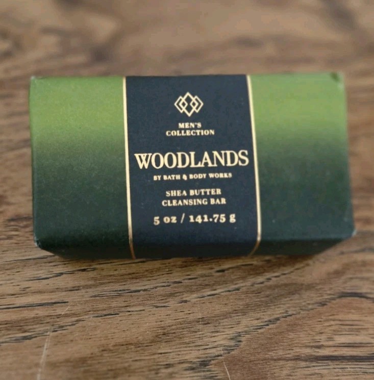 (3) Bath & Body Works Men’s Collection Woodlands & Freshwater Cleansing Bar Soap