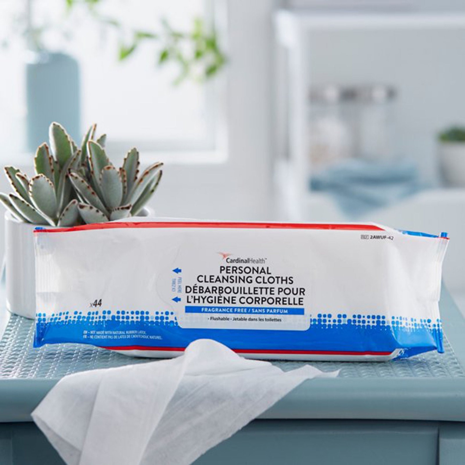 Cardinal Health Adult Wipe or Washcloth 9 x 13″