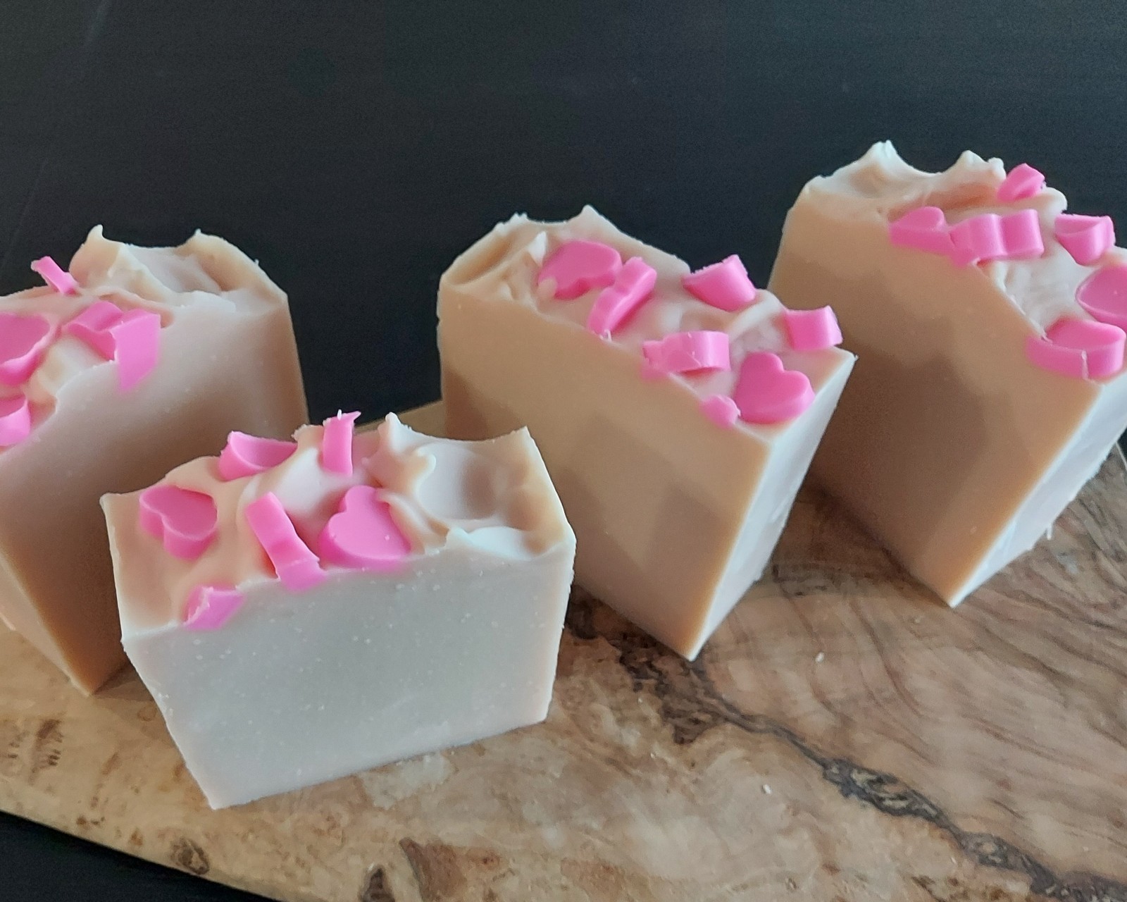 Hearts! Handmade Tallow Soap. Berry. Goat Milk Soap. Aloe. Gift. Bath Bar.