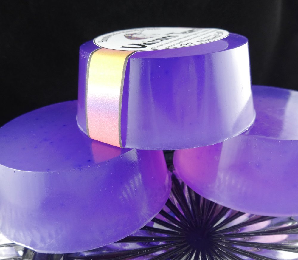 UNICORN TEARS Womens Shave & Shampoo Soap Round Bar Argan Oil Cherry Coconut