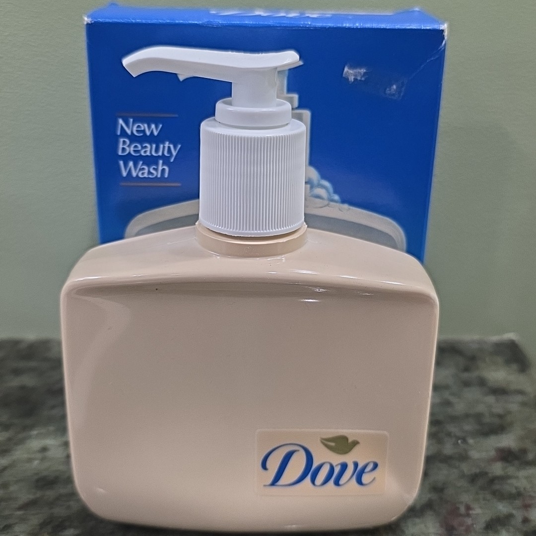 Vtg Dove Beauty Wash Liquid Soap – 8 fl oz -1/4 Moisturizing Cream New Old Stock