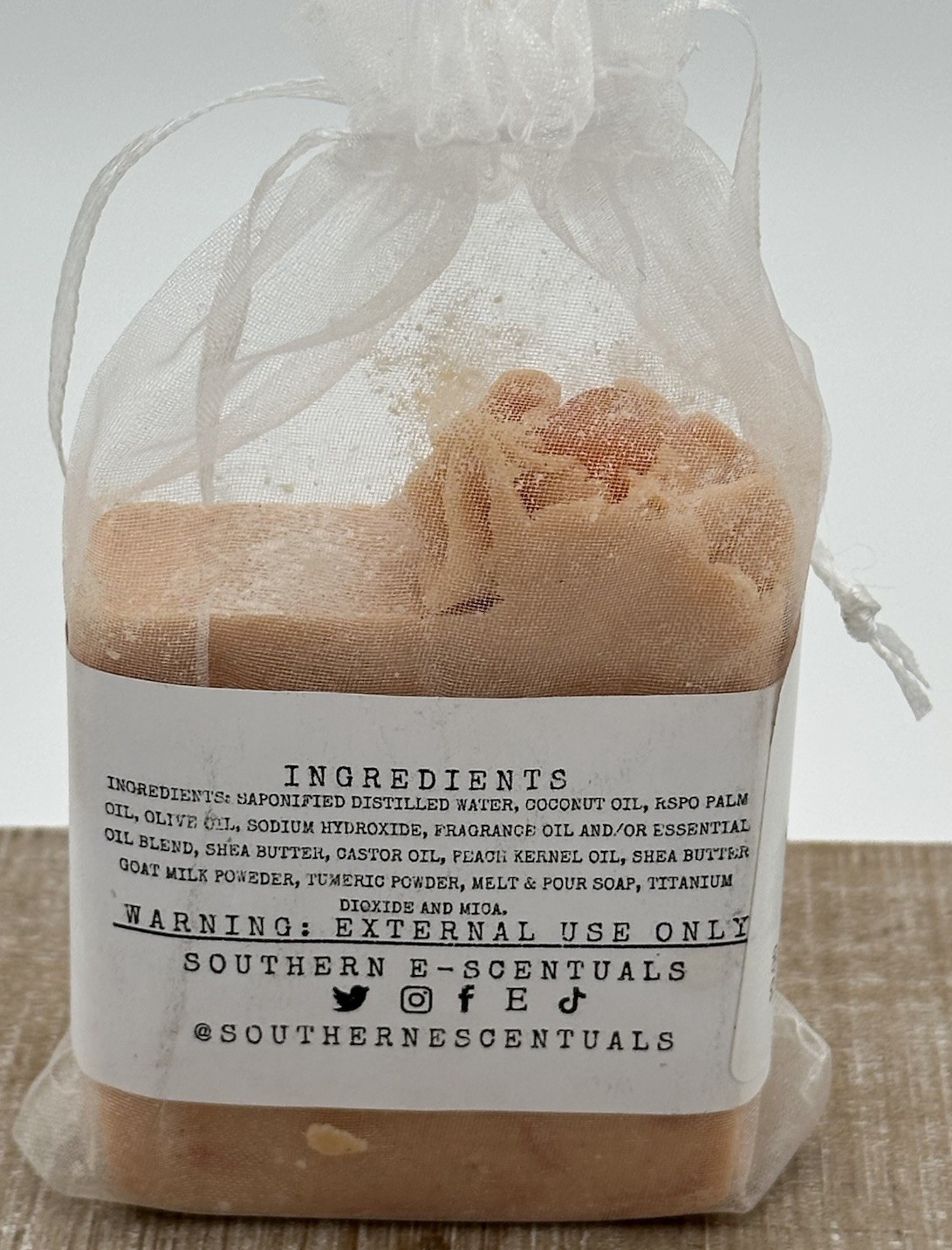 SOUTHERN E-SCENTUALS Hand Crafted Soap 5 oz. Georgia Peach NEW
