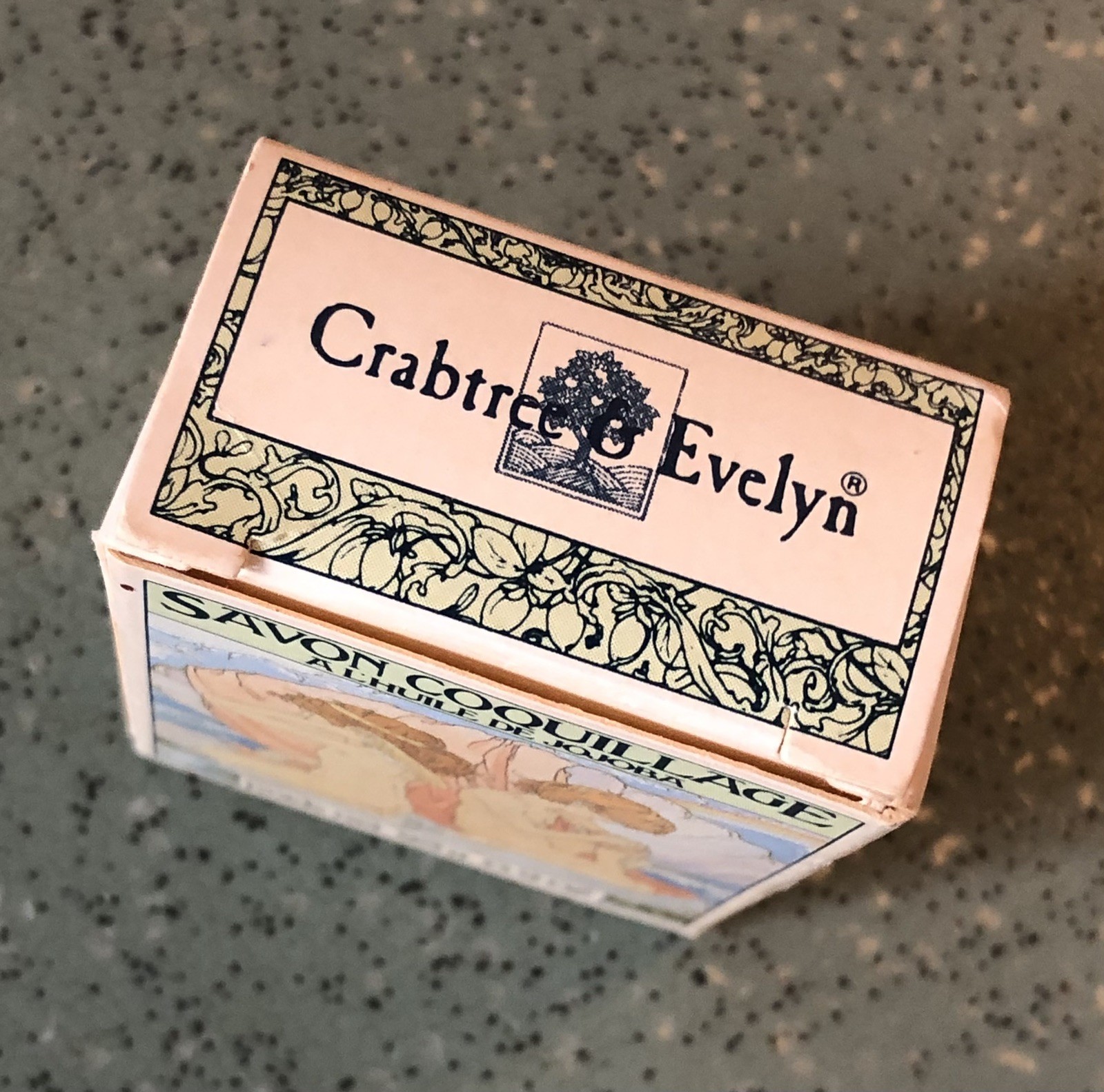 Vtg Crabtree & Evelyn Sea Shell SOAP 25g – 0.9 oz. w/ Jojoba Oil in Orig. Box
