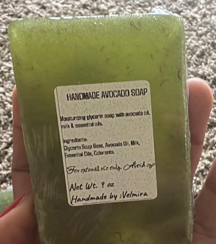 Velmira Handmade Avocado Scent Glycerin Soap Bar 4 oz Green Rectangular