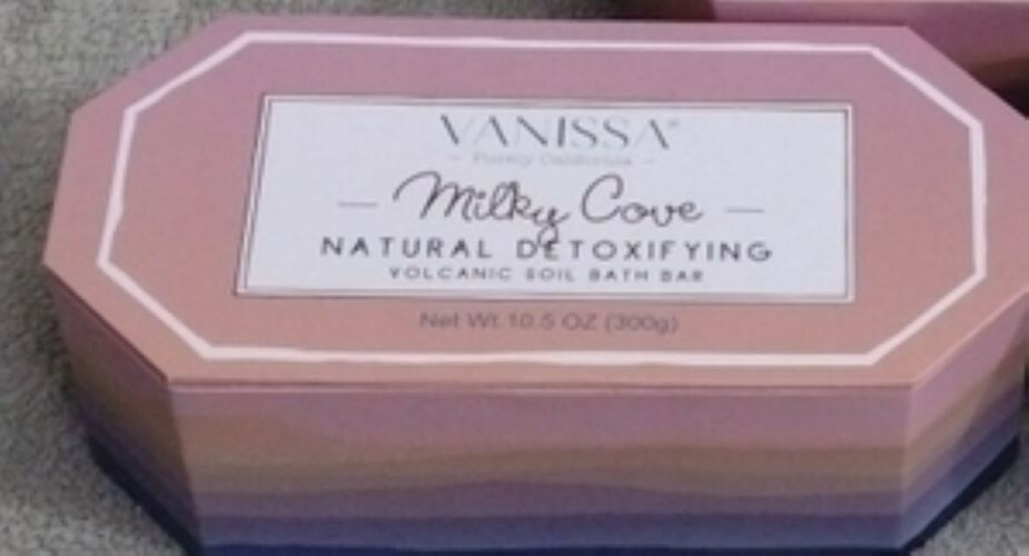 1 VANISSA MILKY GROVE NATURAL DETOXIFYING VOLCANIC SOIL BATH BAR 10.5 OZ