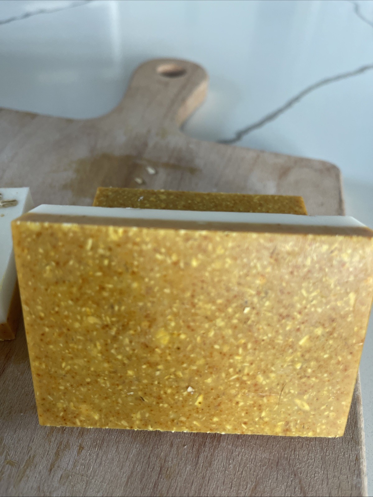 Oatmeal, Milk, Honey And Turmeric Goatmilk Soap
