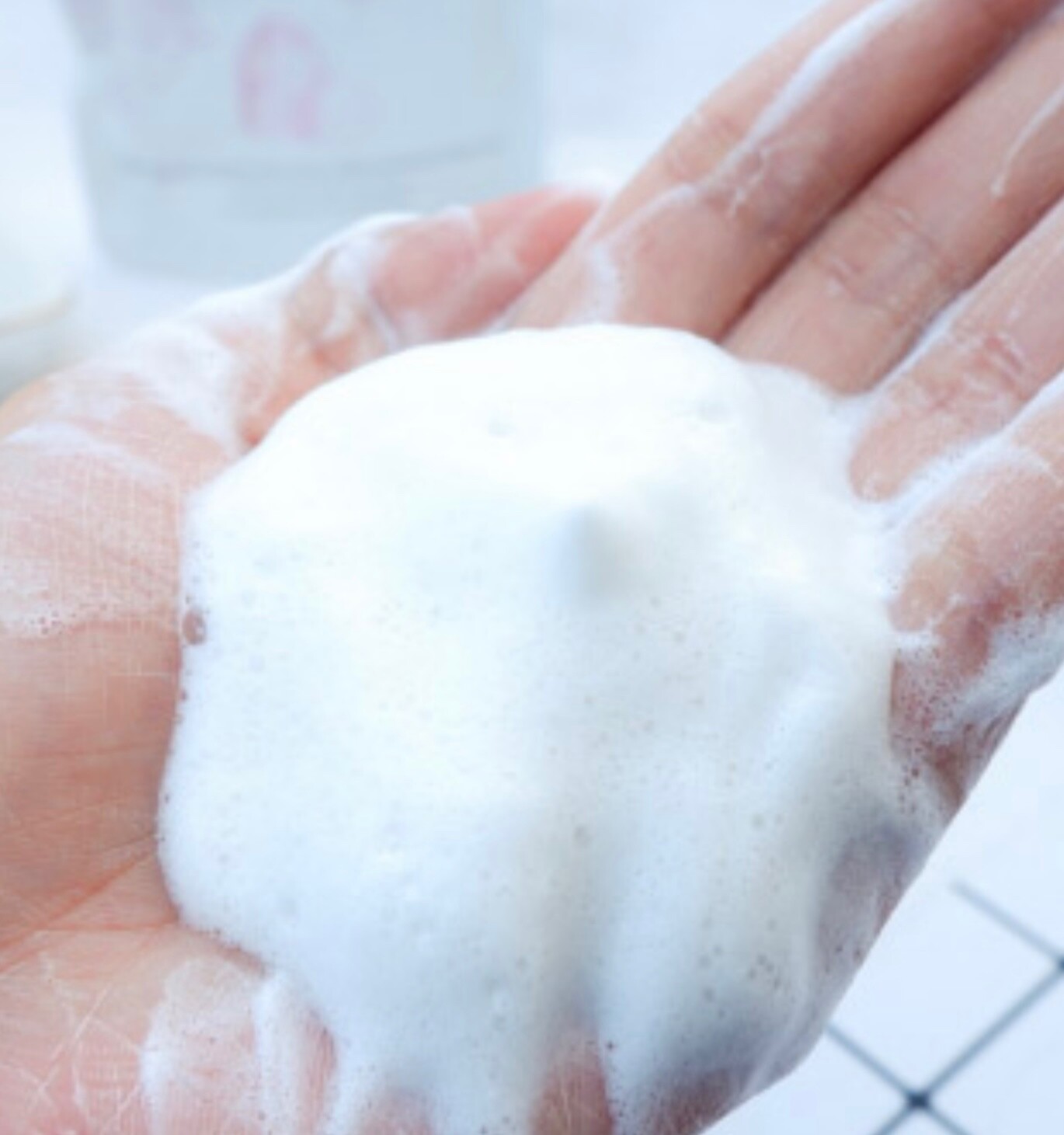 Snail White Whipp Bar Soap Facial Body Moisturize Delicate Net Softening 3x80g.