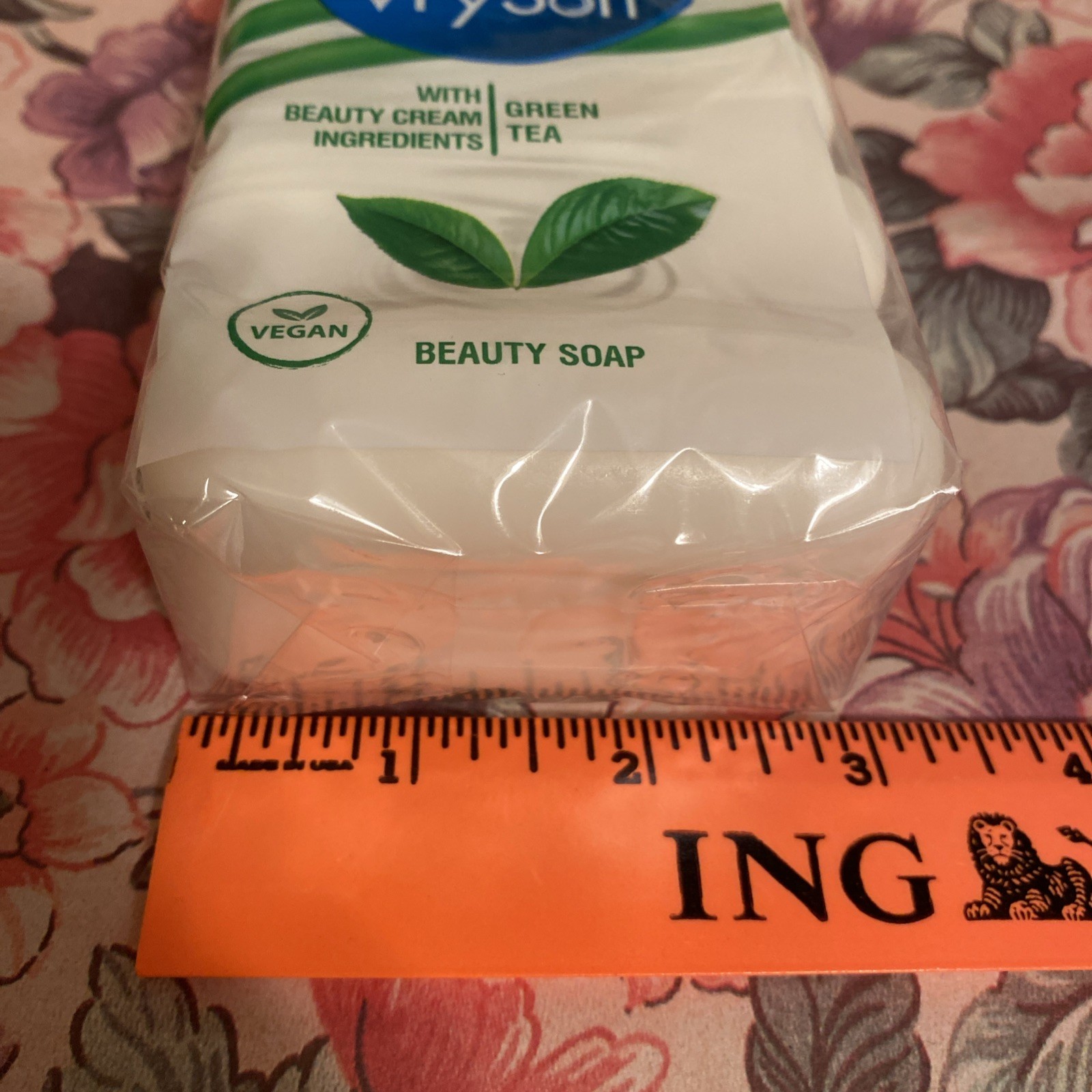 Vry Soft NIP Green Tea Vegan Beauty Soap 2.82 oz Bars Pkg Of 4 Bars 94% Natural