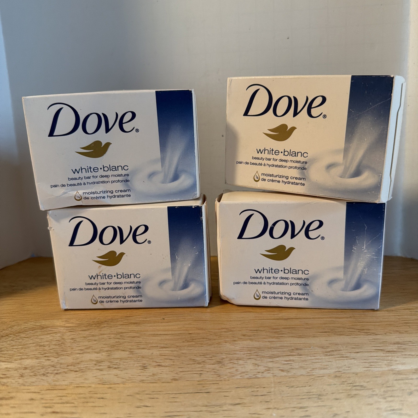 Dove Beauty Bar White.Blanc 1/4 Moisturizing Cream. Lot Of 4 NEW!