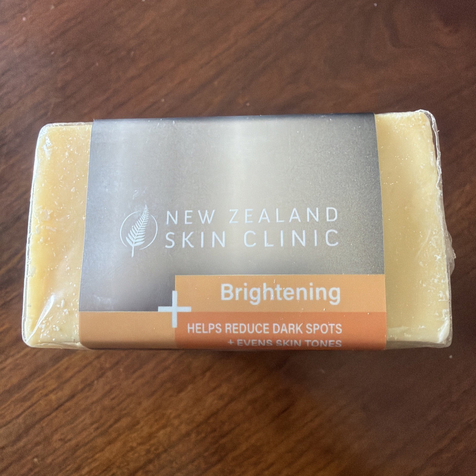 NEW ZEALAND SKIN CLINIC Brightening + Vitamin C Turmeric Body Soap (5-Pack) NEW