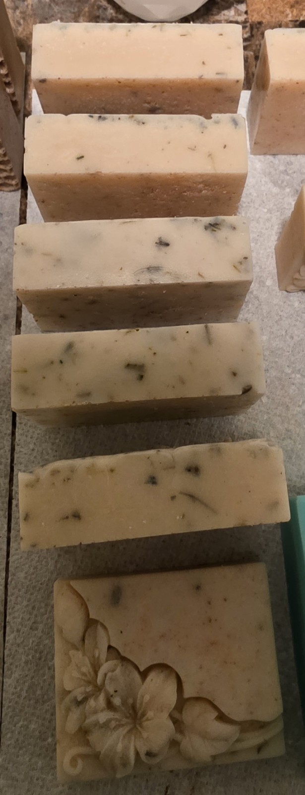 Jabones Artesanales – lavender & oats
