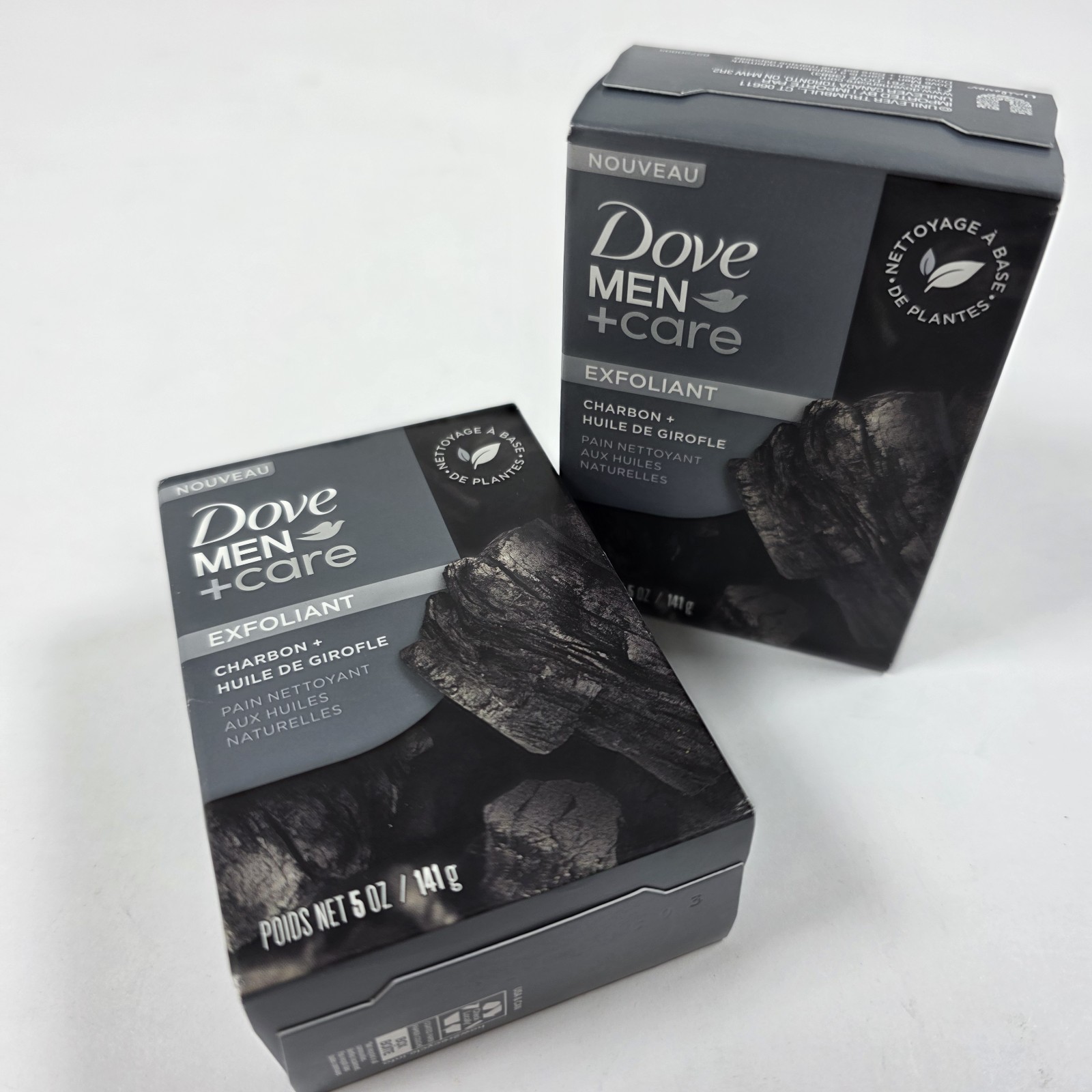 2 Dove Men Care Exfoliate Cleansing Bars – 5 oz (141 g) – Charcoal and Clove Oil