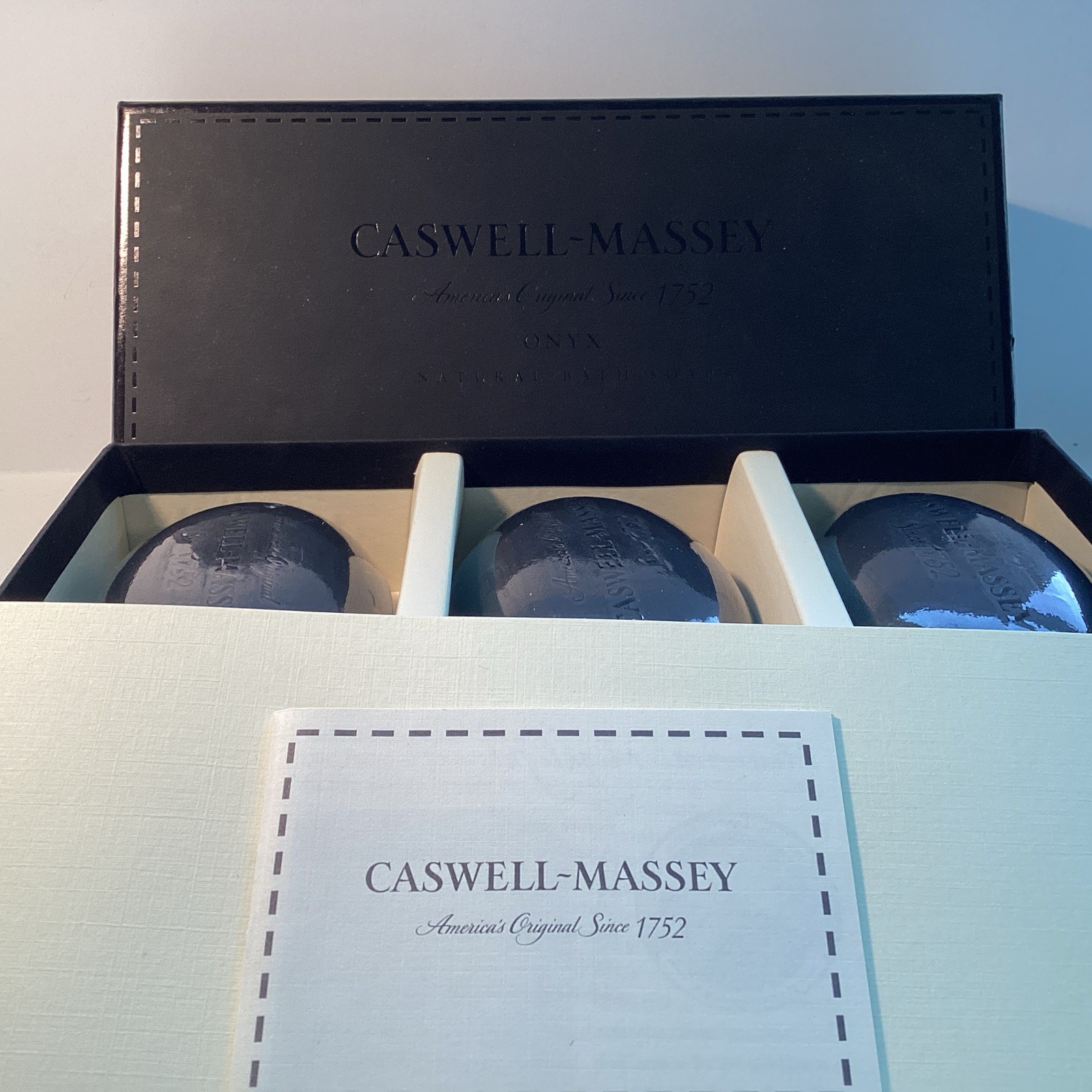 CASWELL MASSEY BLACK ONYX NATURAL SOAP SET of 3 NEW OLD STOCK 5.3 oz each BOXED