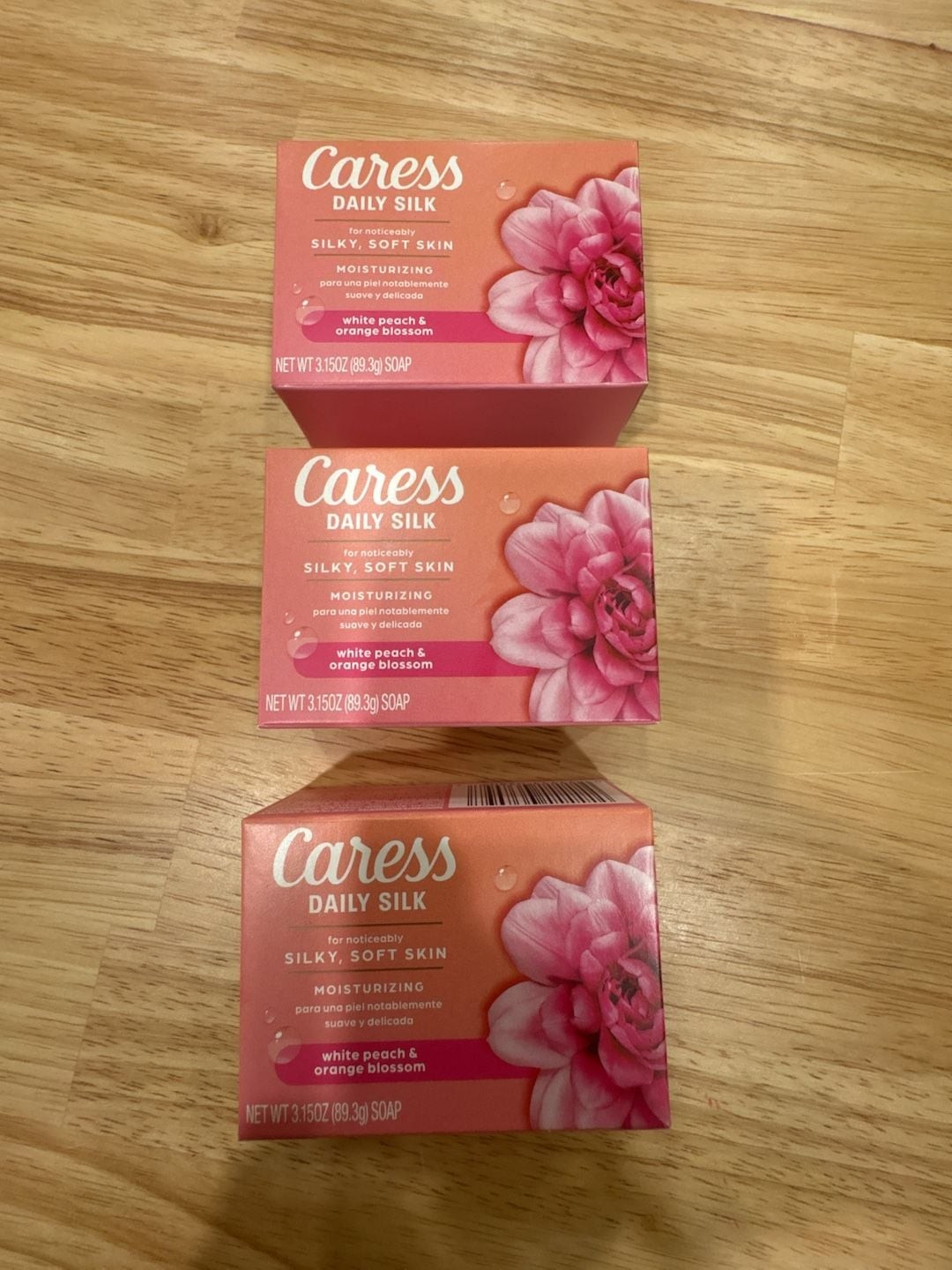 Caress Daily Silk Moisturizing Beauty Bar, White Peach & Orange Blossom, 3.15 oz