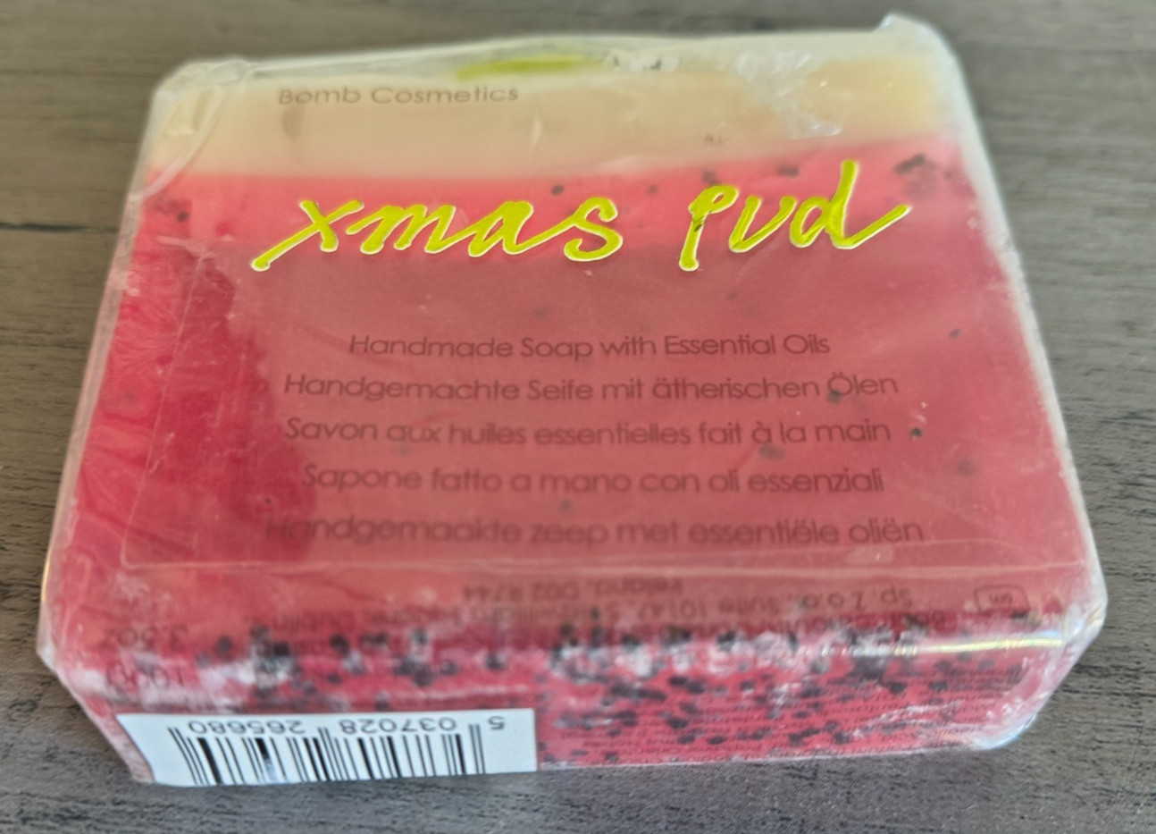 Bomb Cosmetics X-mas Pud SOAP Handmade Essential Oils Fruitcake Themed NEW