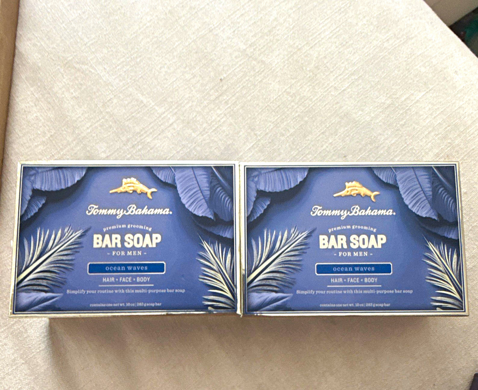 Tommy Bahama Premium Grooming Bar Soap Ocean Waves Hair/Face/Body 10 oz x2