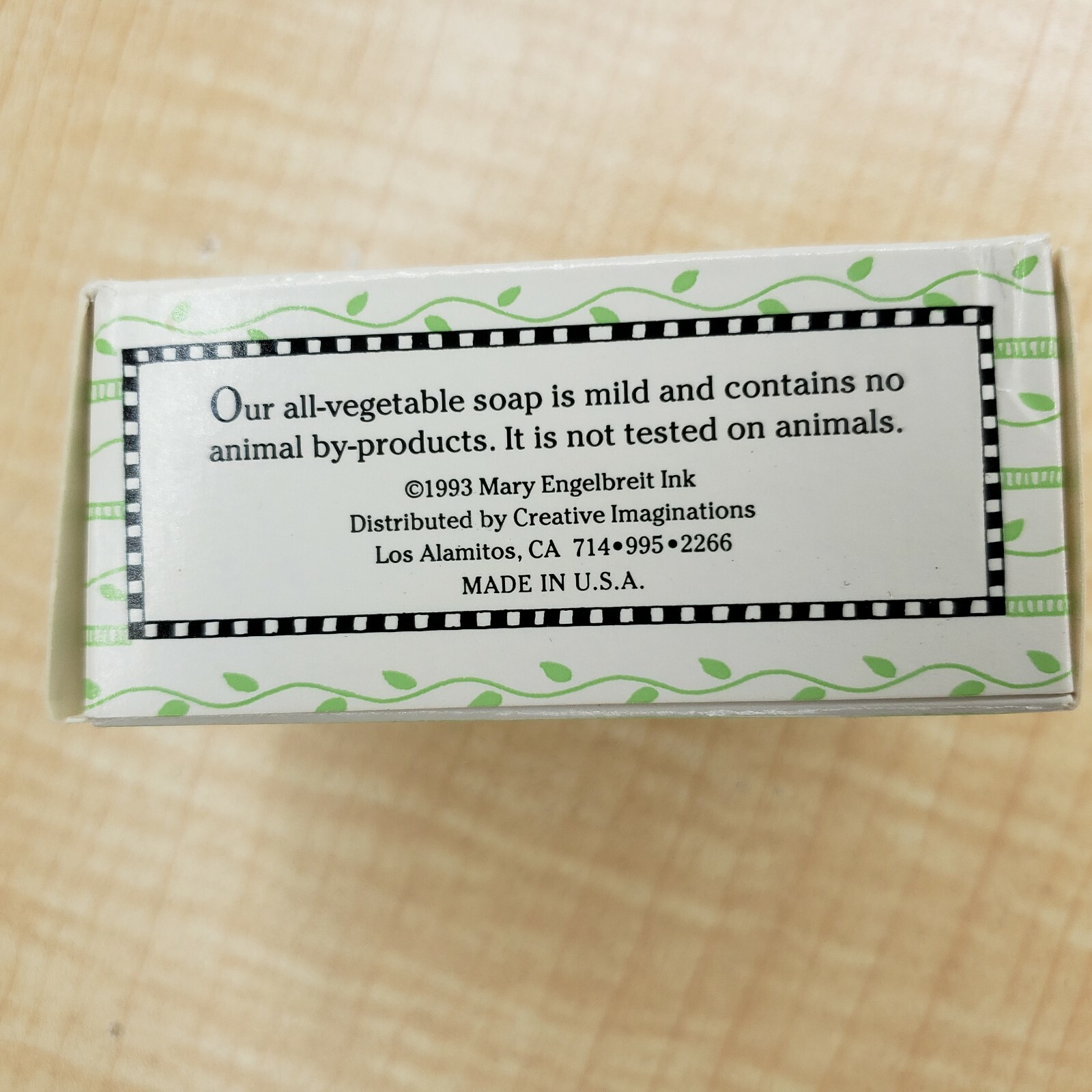 Mary Engelbreit Vintage 1993 Honey & Oatmeal Beauty Bar 3.35 oz NIB