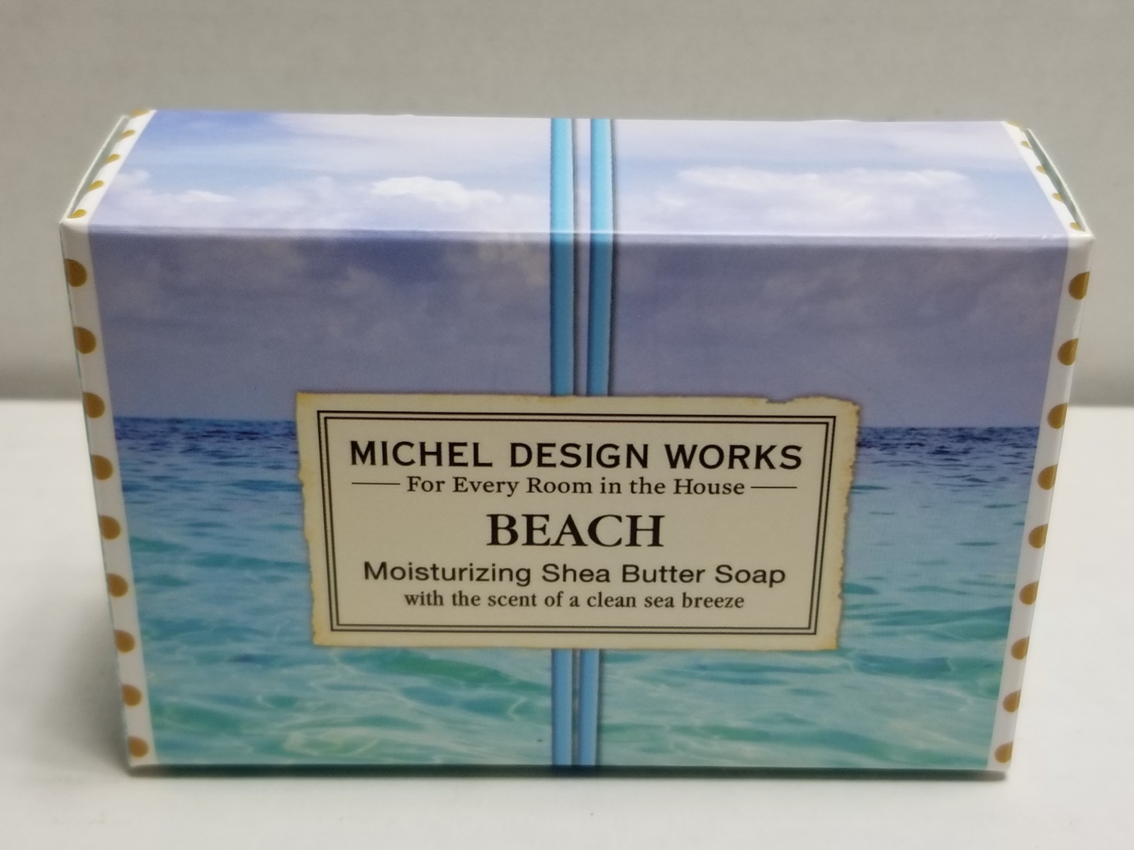 Michel Design Works BEACH Moisturizing Shea Butter Soap Bar Scent Sea Breeze New