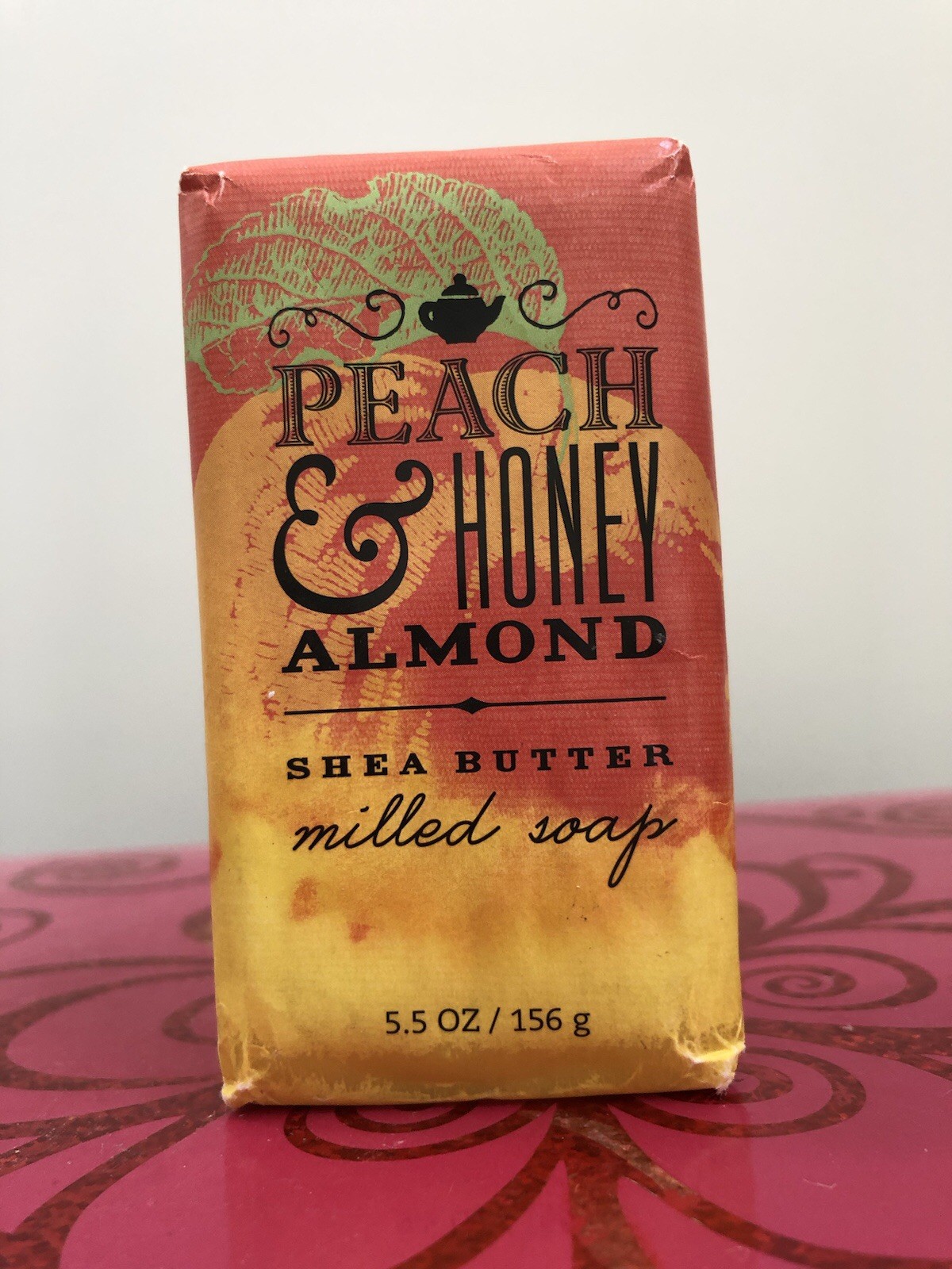 Bath & Body Works PEACH & HONEY ALMOND Soap Bar 5.5 oz RARE