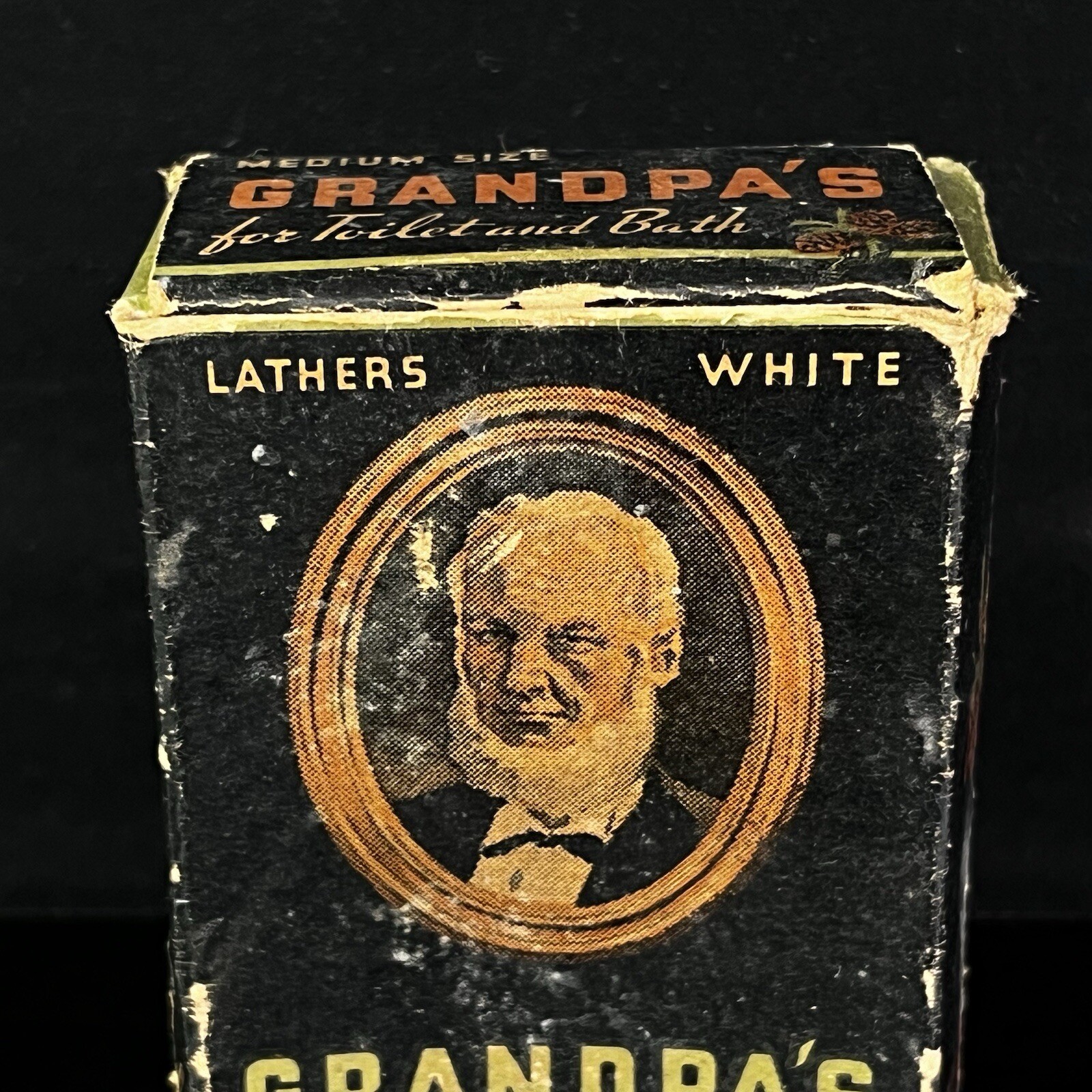 Antique Grandpa’s Wonder Pine Tar Toilet Soap New Cincinnati Ohio General Store