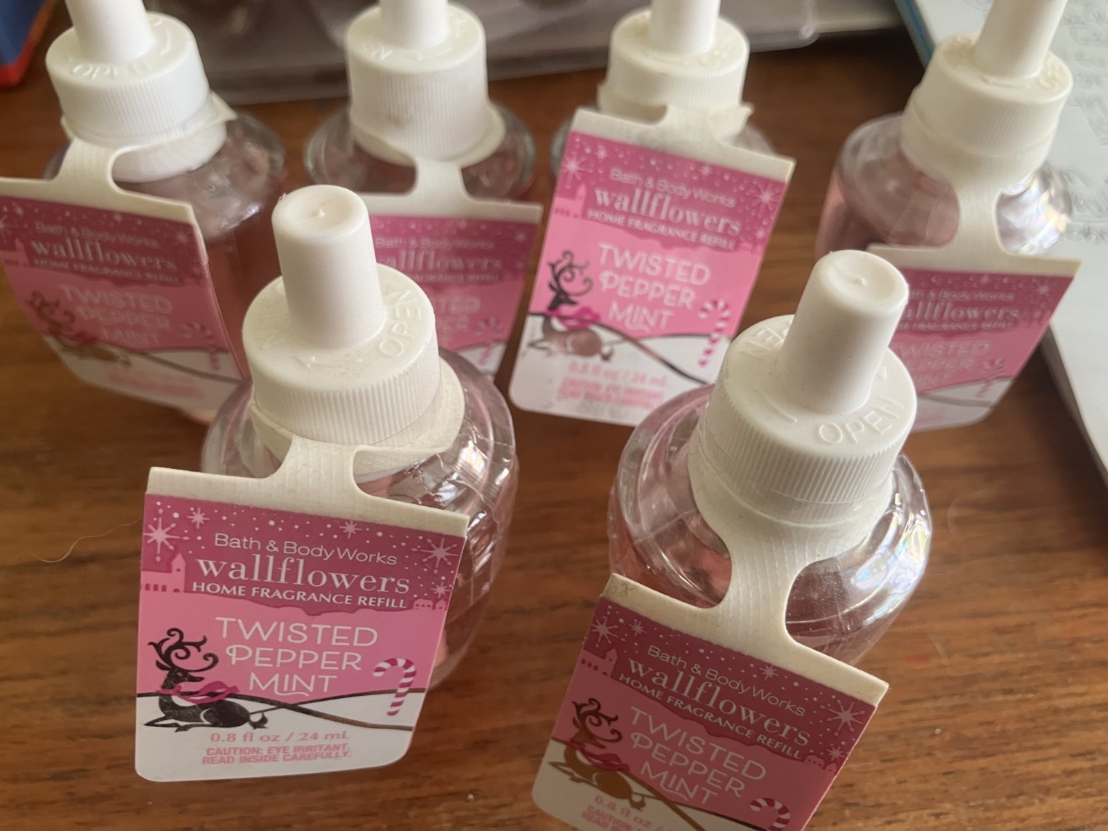 Bath & Body Works Wallflowers NEW Refill Plug-Ins Lot 6 TWISTED PEPPERMINT