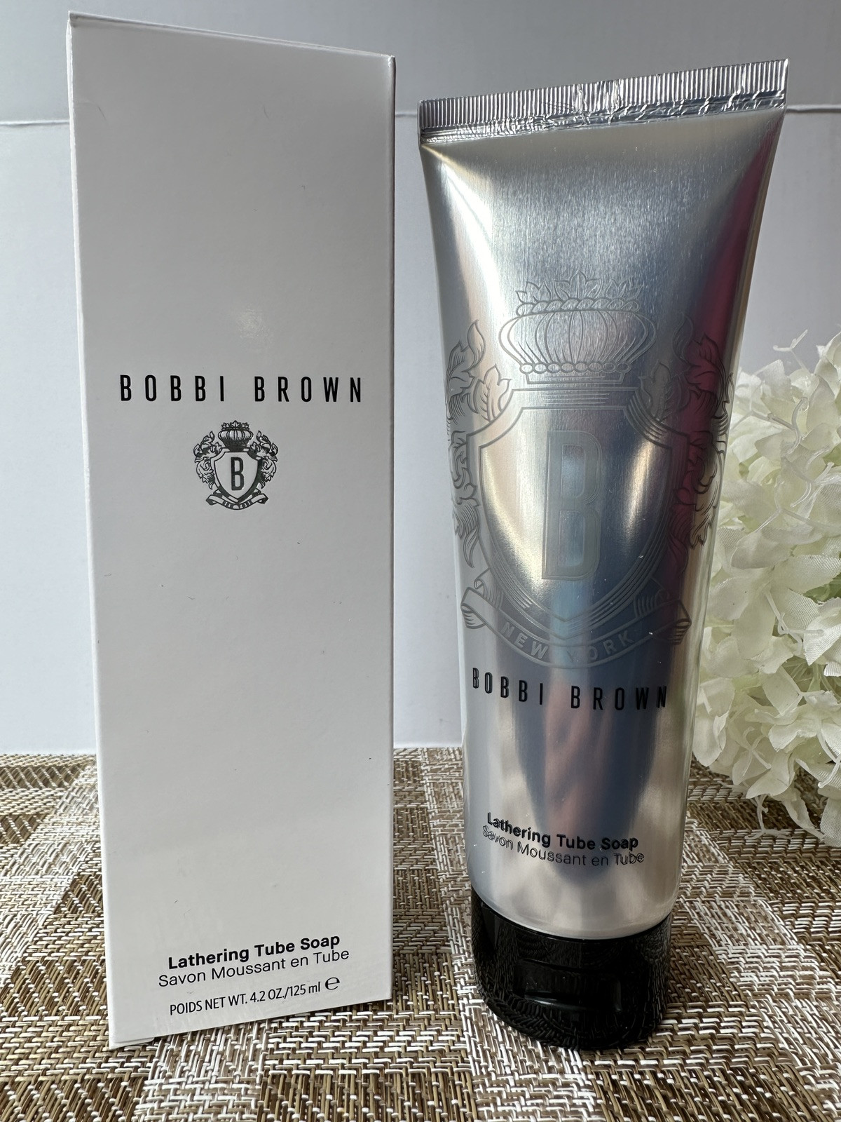 Bobbi Brown Lathering Tube Soap 4.2 Oz 125 mL Full Size Face Cleanser NIB