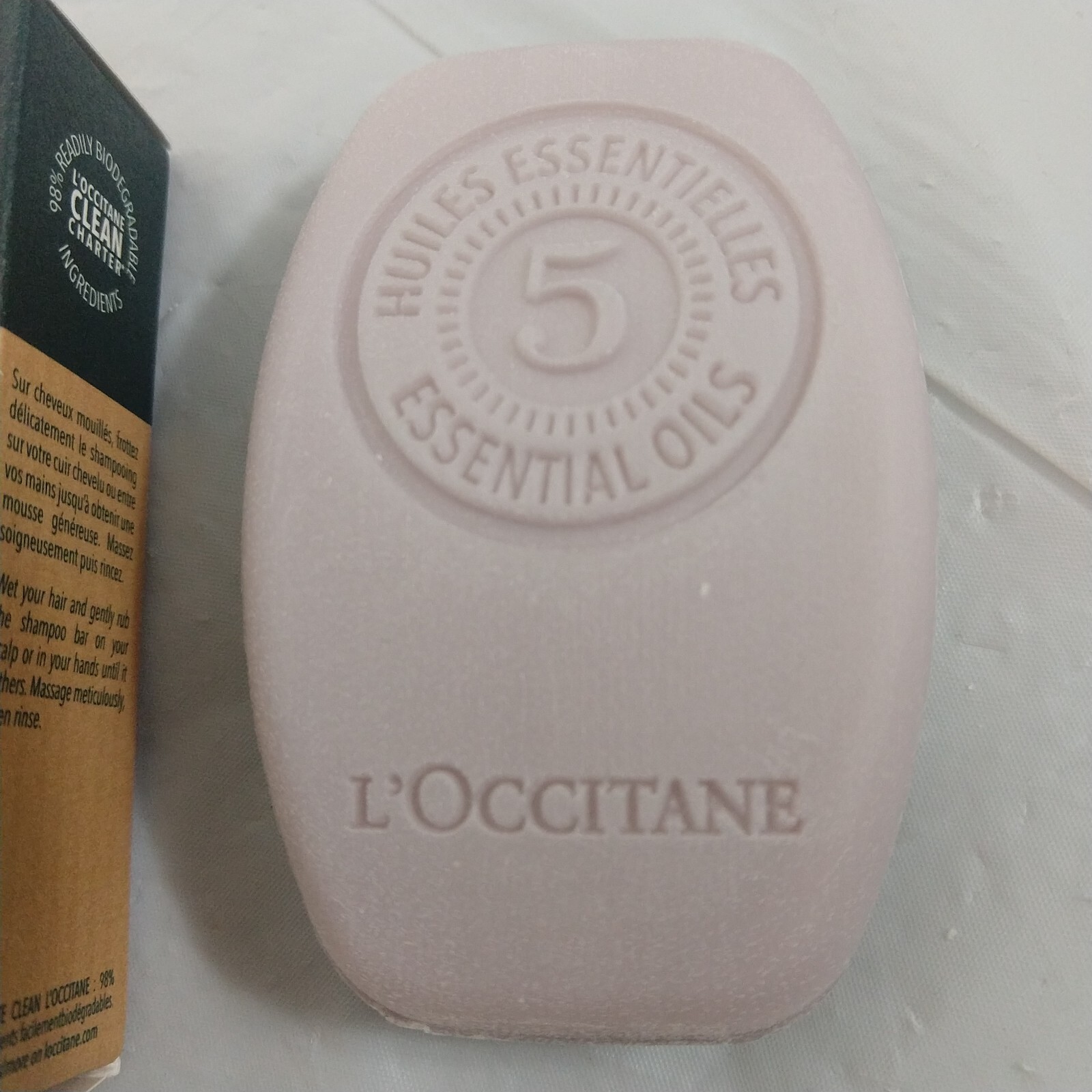 L’OCCITANE Gentle & Balance Solid Shampoo Bar 2.1OZ /60G NEW