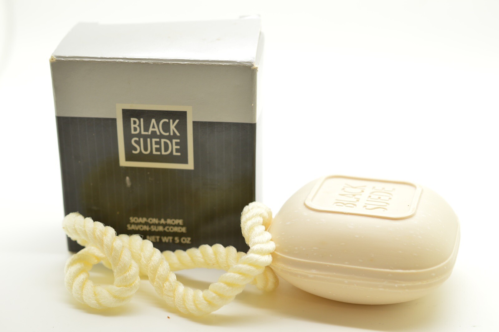 Avon Black Suede Mens Fragrance Soap On A Rope 5oz NOS
