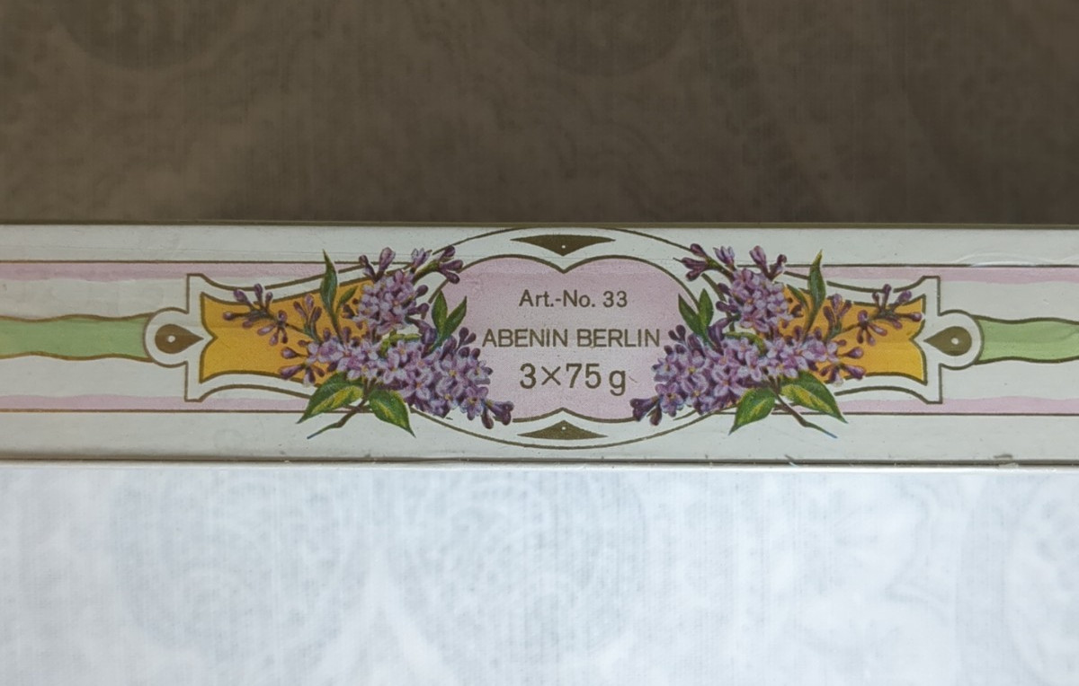 VINTAGE SAVON LUXUSSEIFE LUXURY SOAP TWO SCENTS VIOLET & LILAS (VIOLET & LILAC)