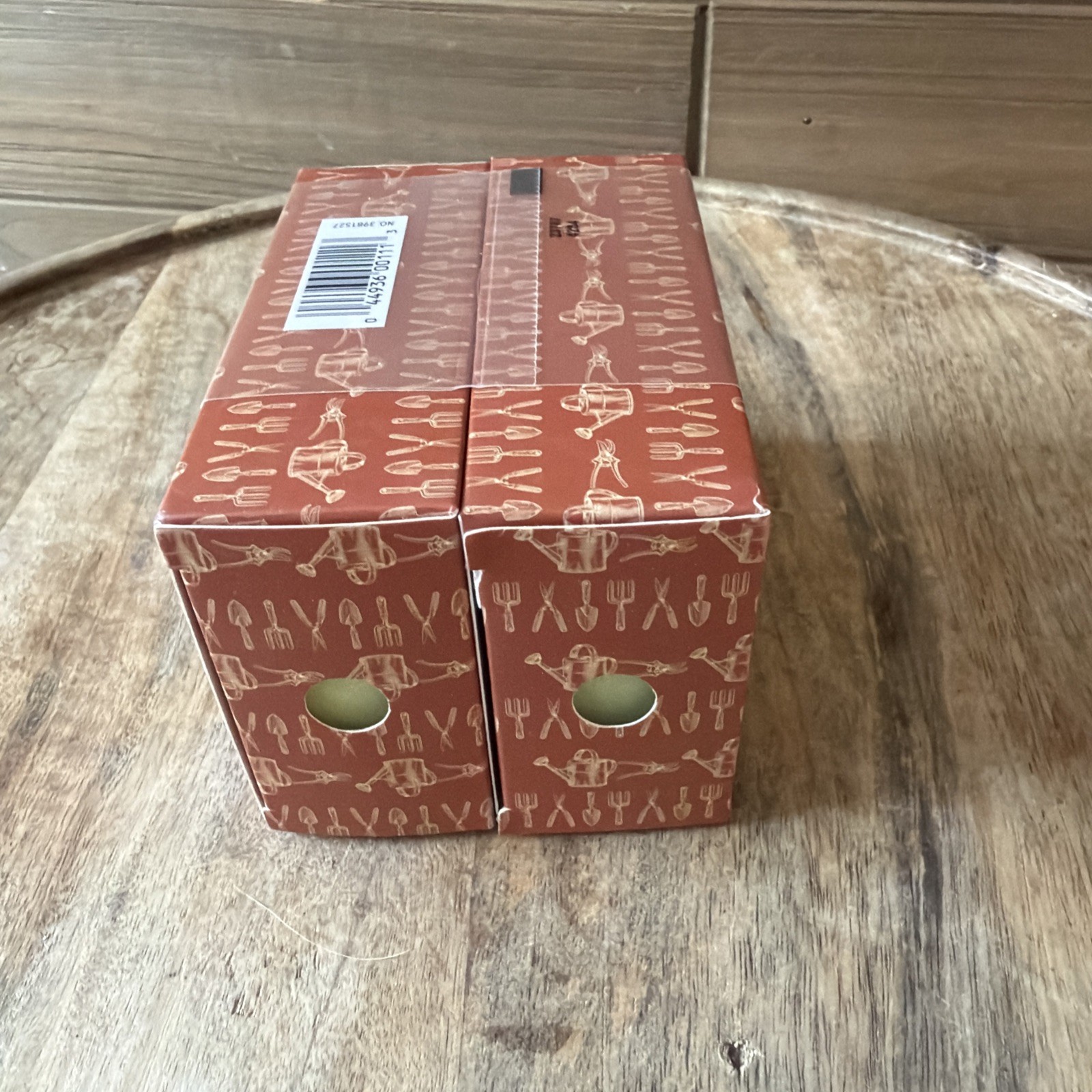 (2) Crabtree & Evelyn GARDENERS Triple-Milled Soap – 7oz Each