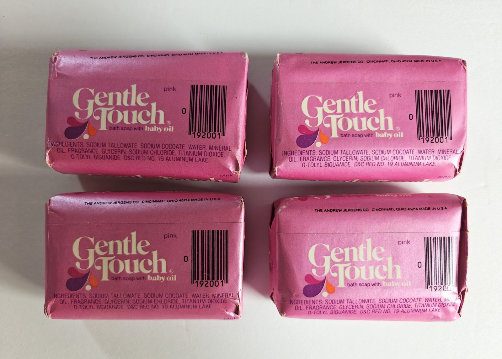 Vintage 4 Gentle Touch Bath Soap Pink Bar w/Baby Oil 3 oz NOS Jergens RARE