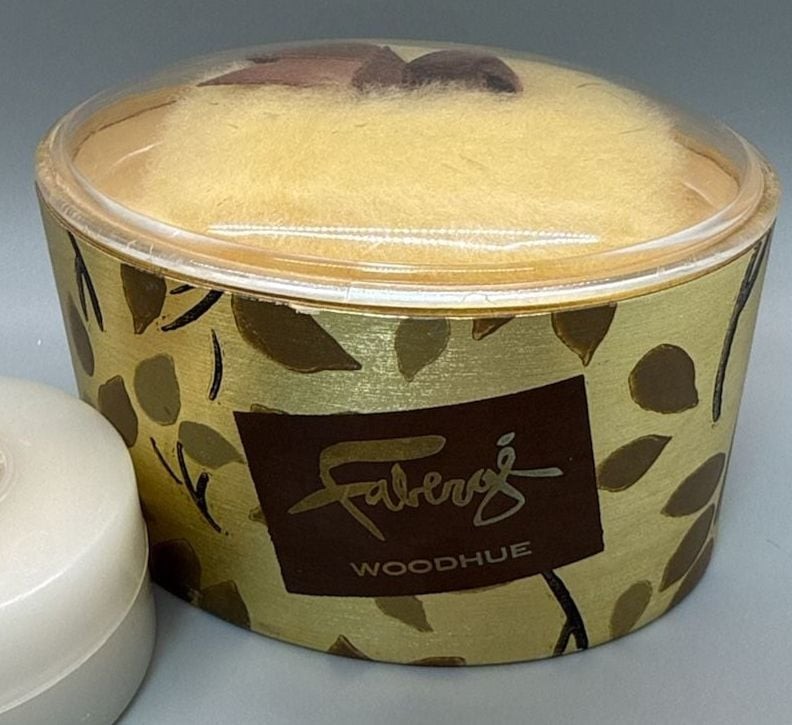 NOS Faberge Woodhue Bath Powder & Savon Woodhue Soap in Case Set 60’s MCM Vtg