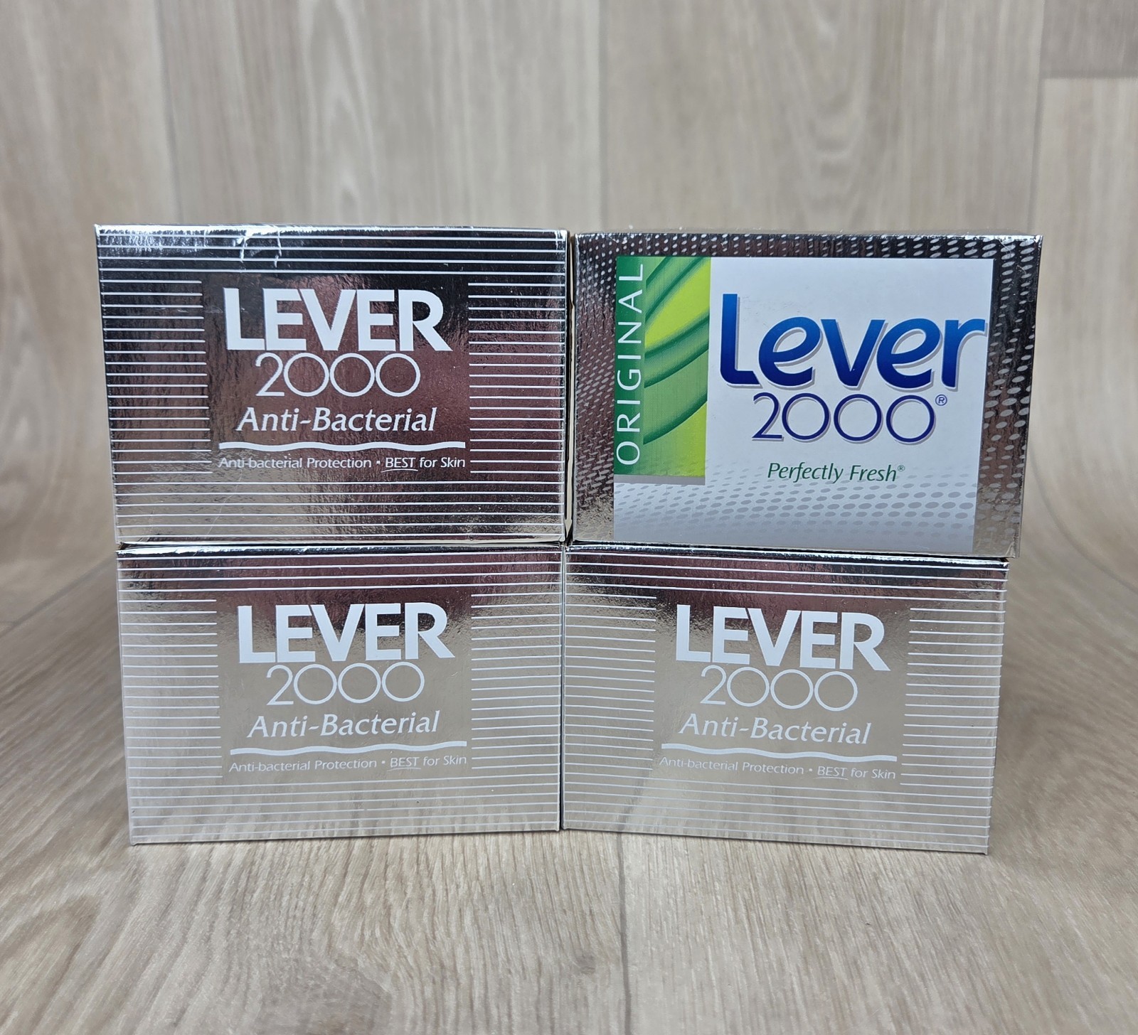 Vintage ‘90s Lever 2000 Antibacterial Bar Soap 4 Bars Sealed NOS Silver Box