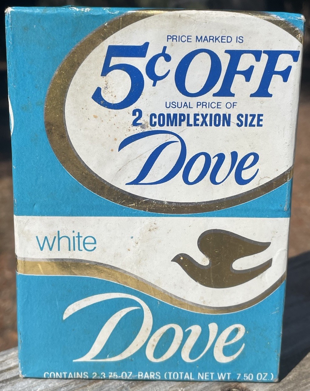 2 Bars Vintage Dove Beauty Soap Bath Bar White 1/4 Moisturizing Cream NOS 7.5oz