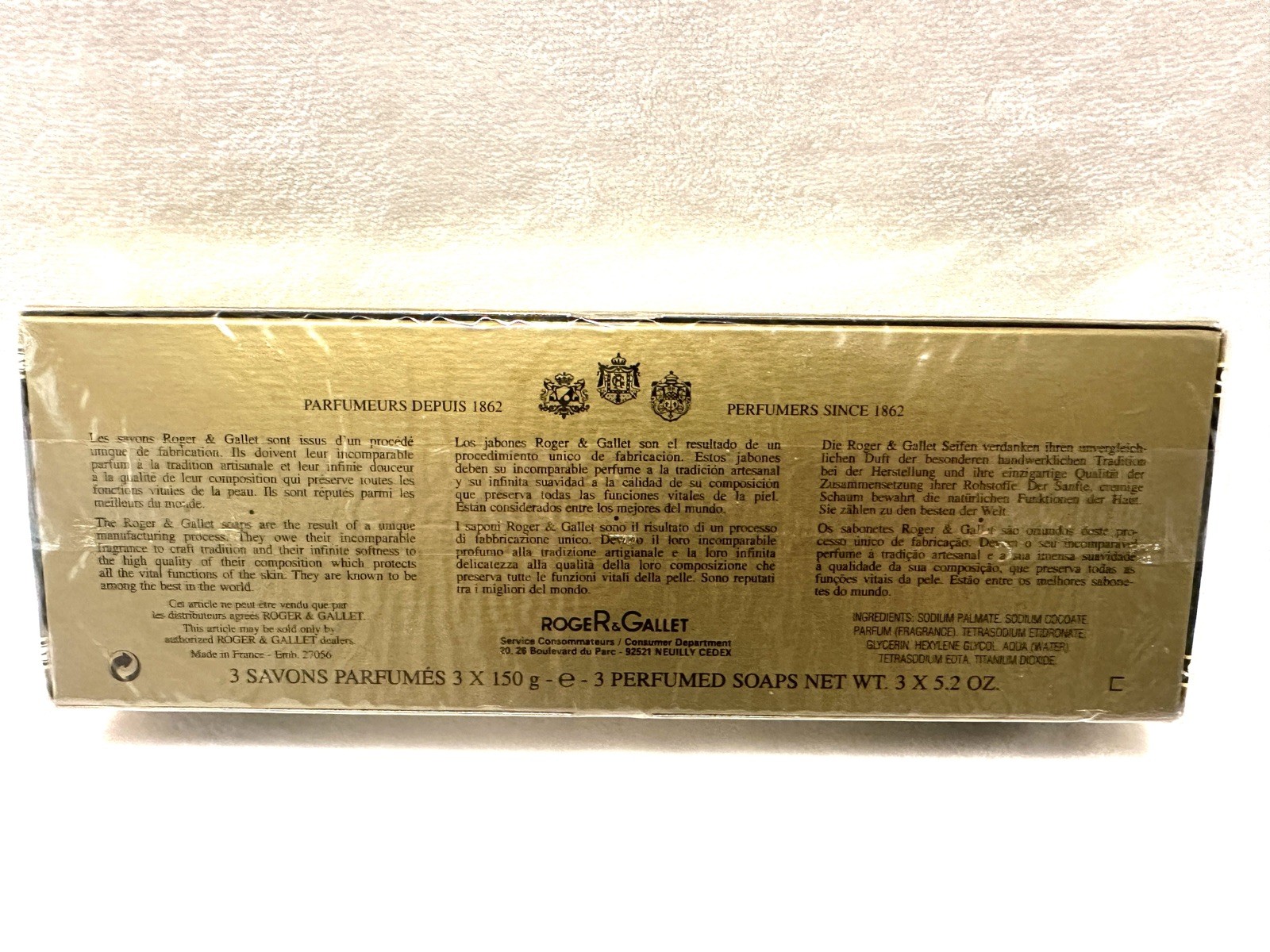 NEW Perfumed Paris soaps 3 pieces for 3.5 oz. By Roger & Gallet