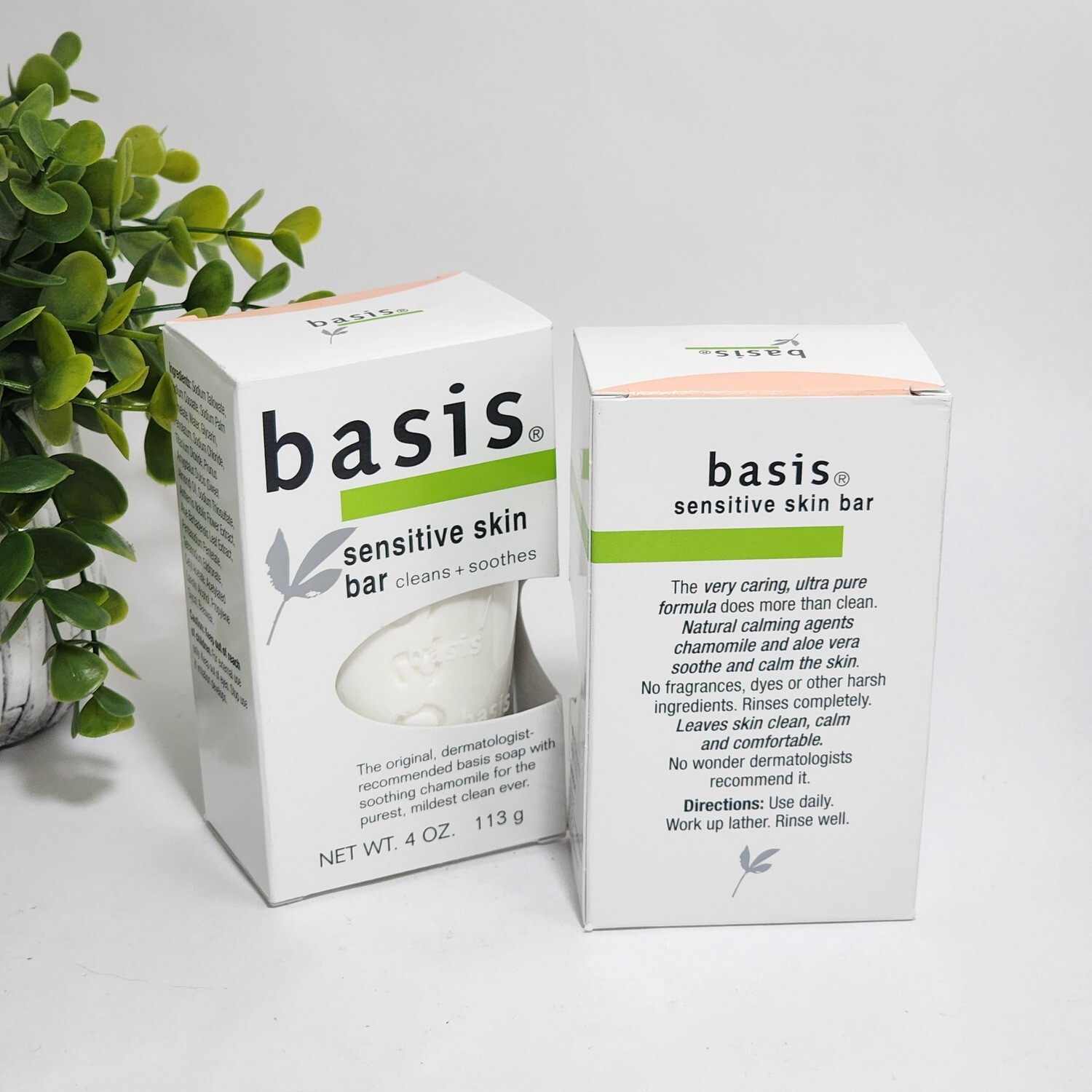 Basis Sensitive Skin Bar Cleans + Soothes 4 oz Bar Soap ~ Lot of 2