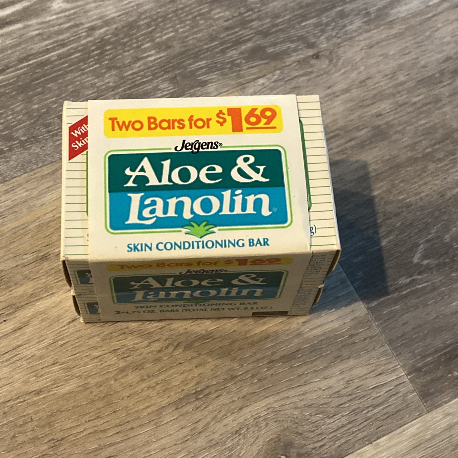 RARE 2 Pack Vintage Jergens Aloe & Lanolin Skin Conditioning Soap Bar NOS 3.5 oz